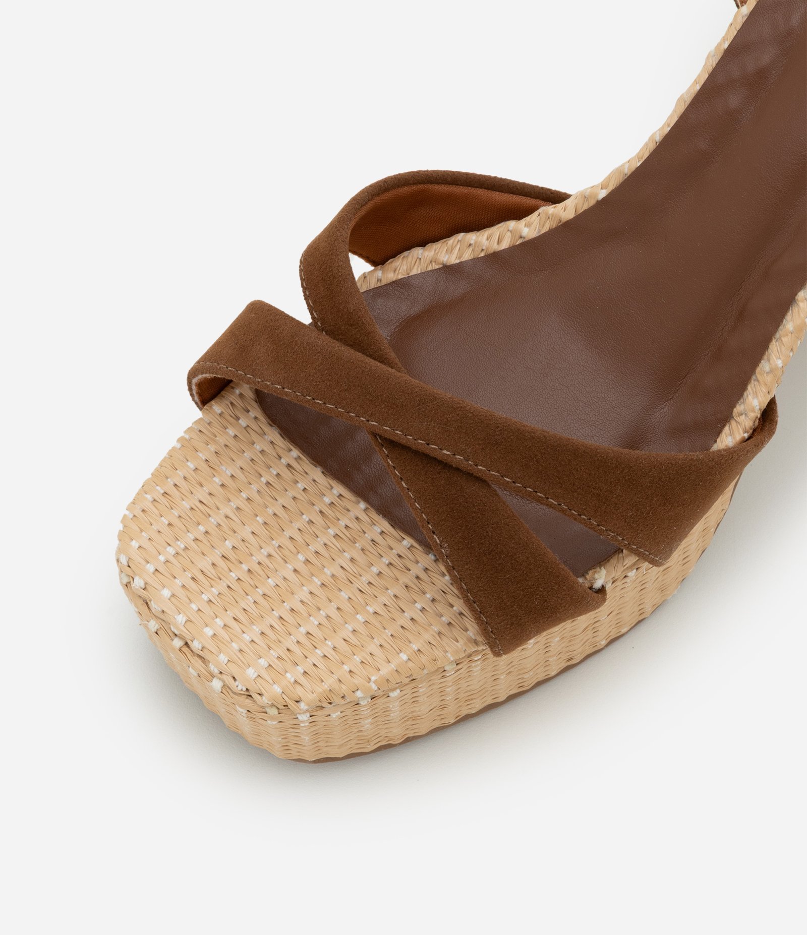 Sandália Bicolor com Efeito Ráfia e Camurça Marrom/Bege 3