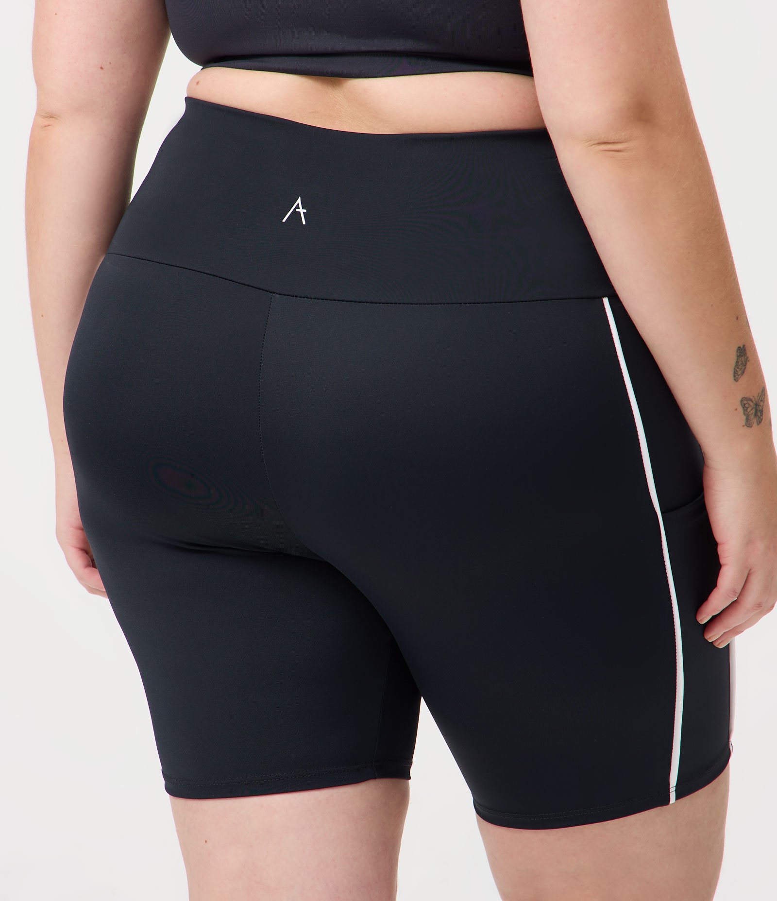 Bermuda Ciclista Firme com Tecnologia Dry e 2 Bolsos Curve e Plus Size Preto 5