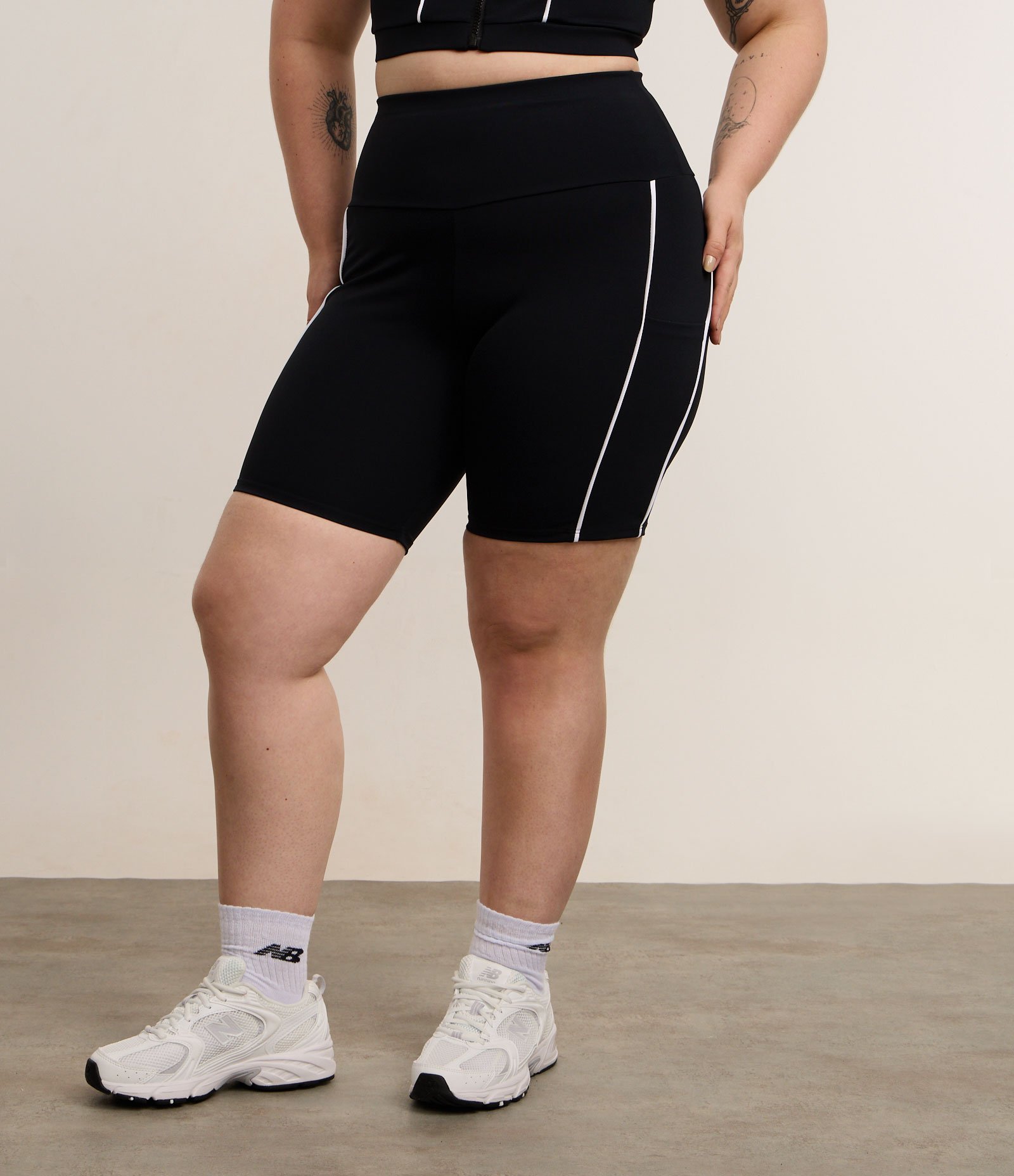 Bermuda Ciclista Firme com Tecnologia Dry e 2 Bolsos Curve e Plus Size Preto 2