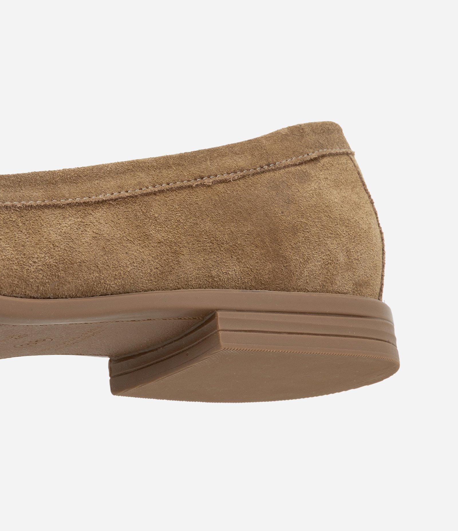 Sapato Mocassim em Camurça com Franja Marrom Claro 4