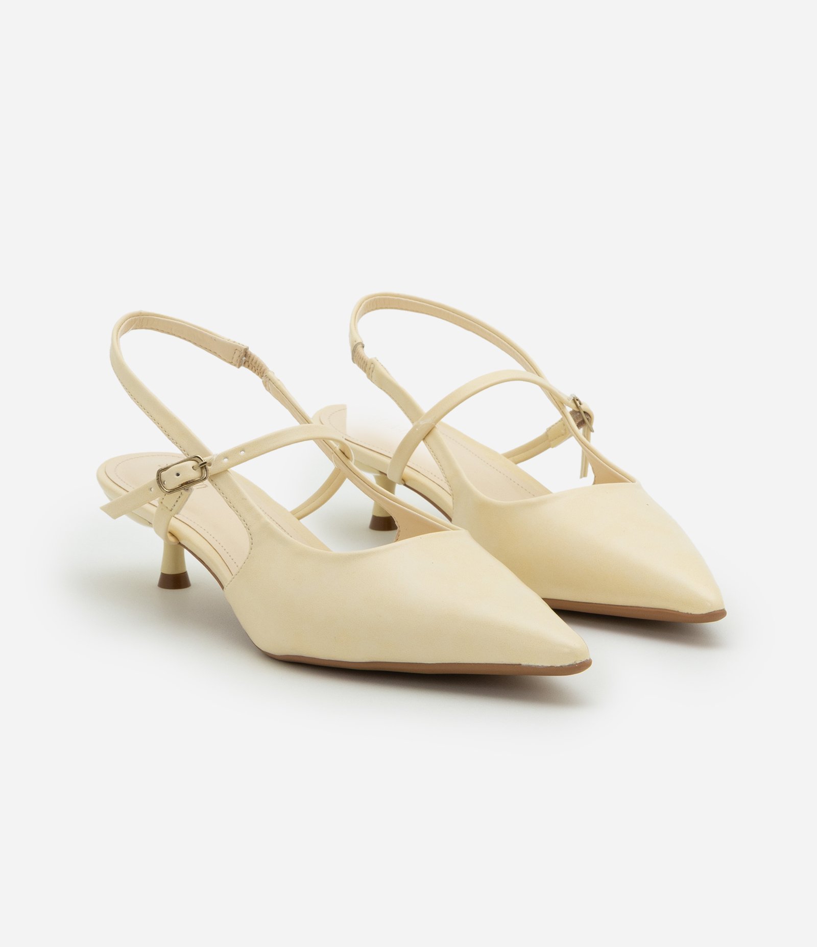 Sapato Scarpin Slingback com Tiras e Fivela Amarelo 3