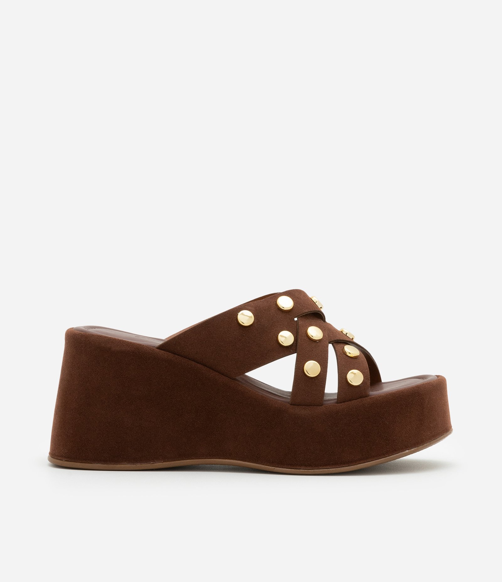 Sandália Flatform com Efeito Camurça e Tachas Marrom 1