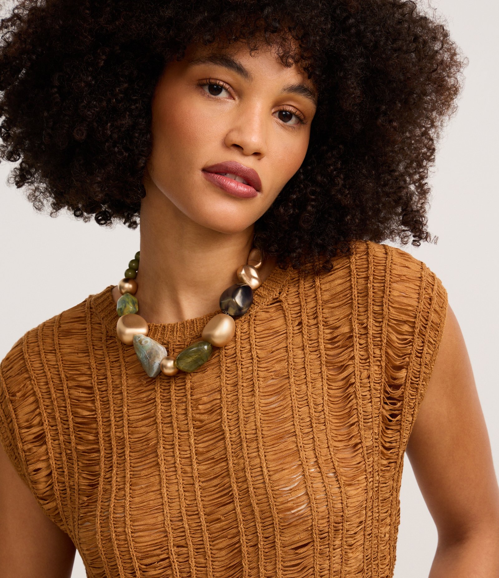 Blusa em Tricô com Textura Diferenciada Marrom 3