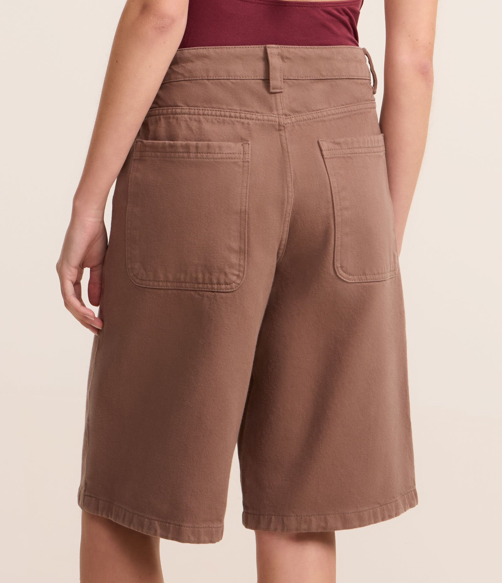 Bermuda Jorts Oversized em Sarja Marrom 4