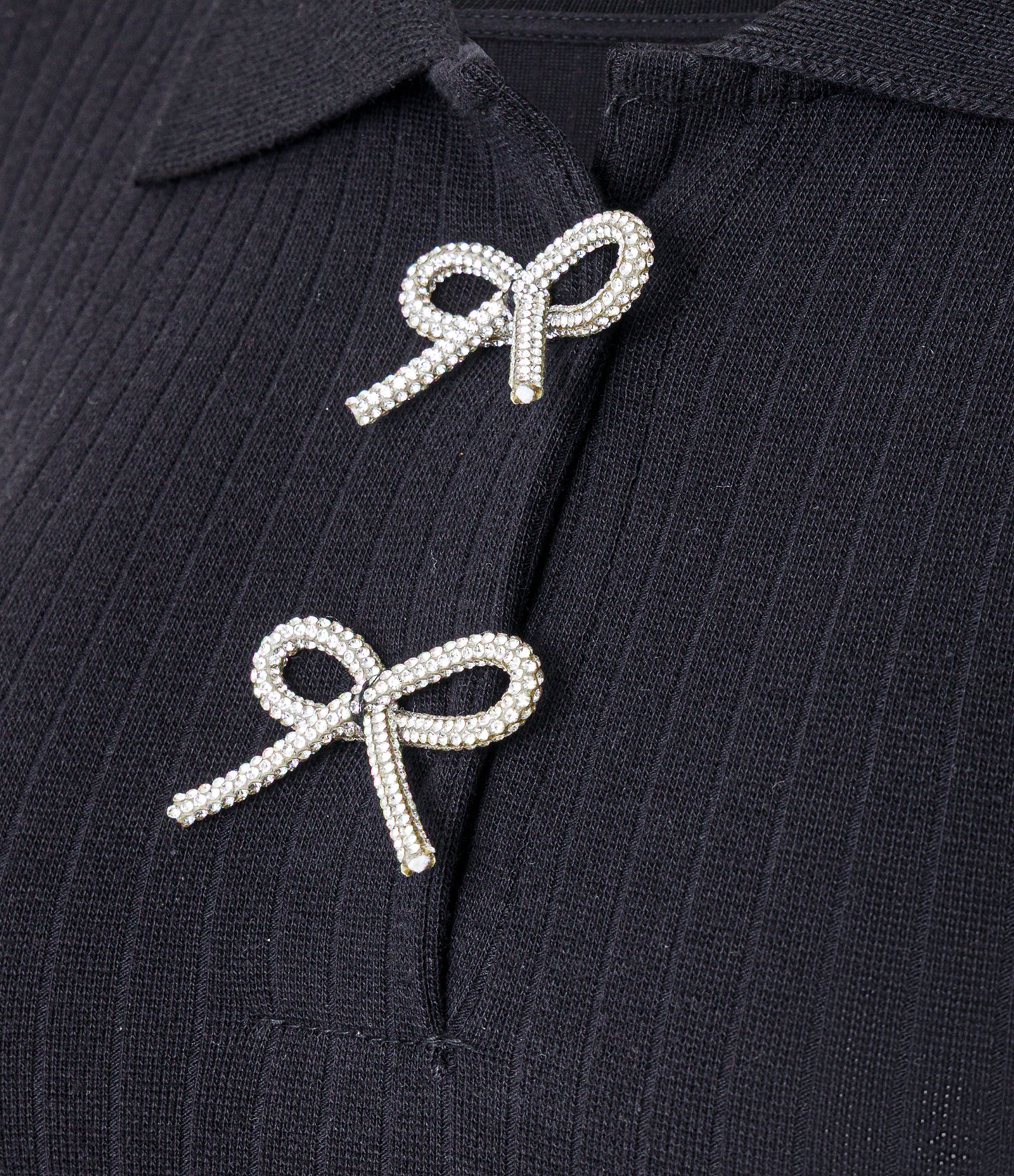 Blusa Canelada em Algodão com Laços Brilhantes Preto 8