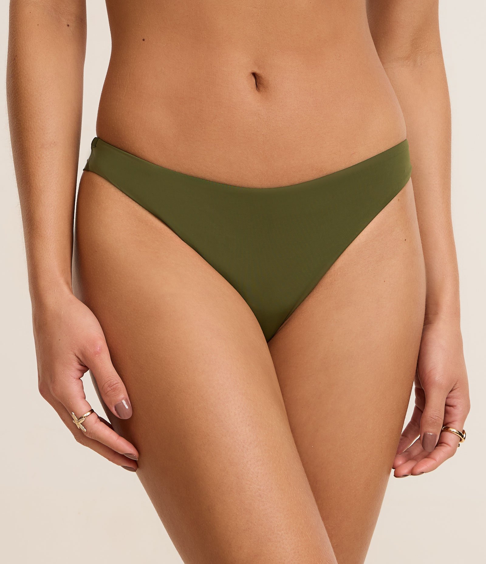 Biquíni Calcinha Básica em Microfibra com Empina Bumbum Verde 2