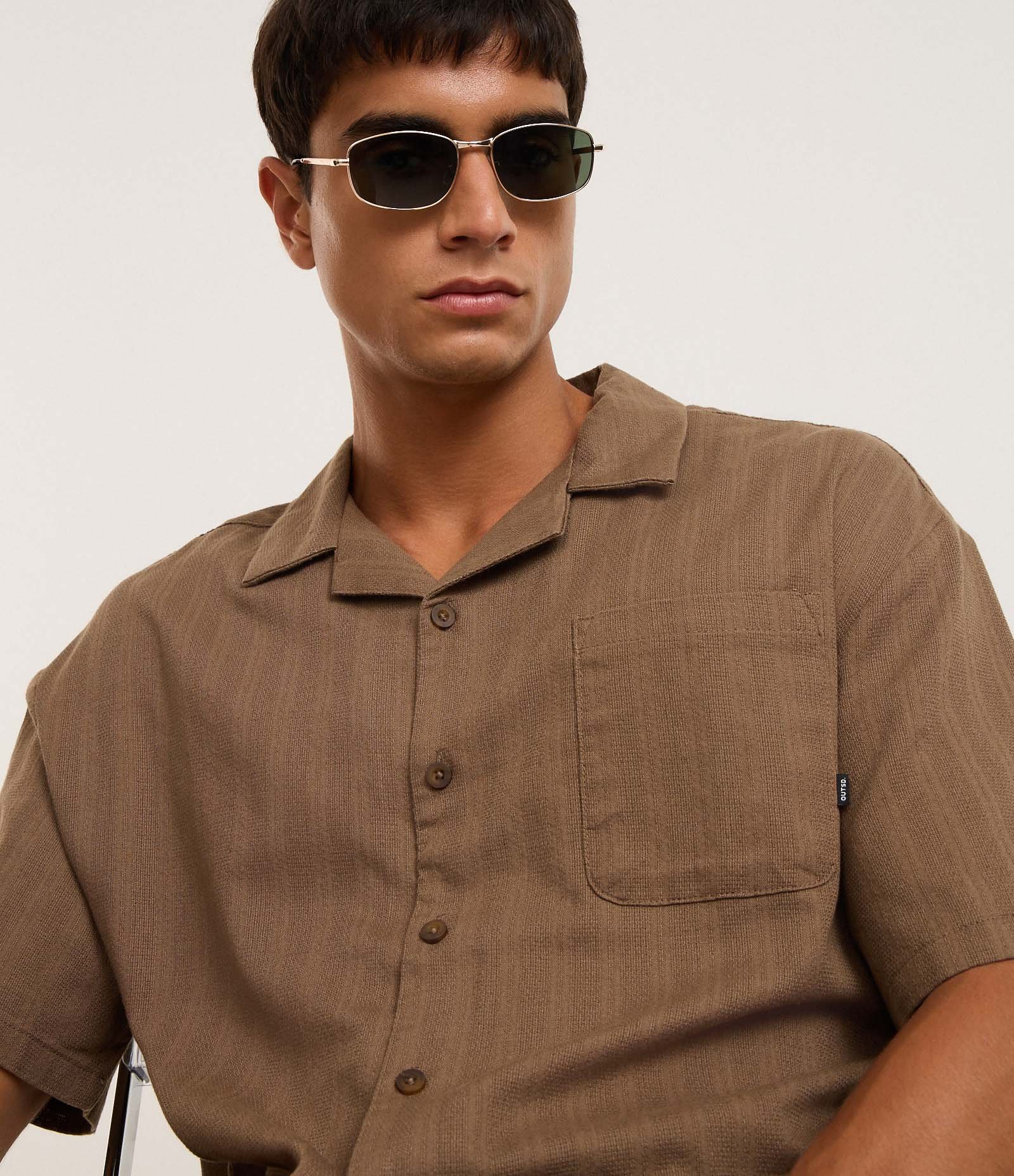 Camisa Boxy em Cotton Dobby Texturizado Marrom 3