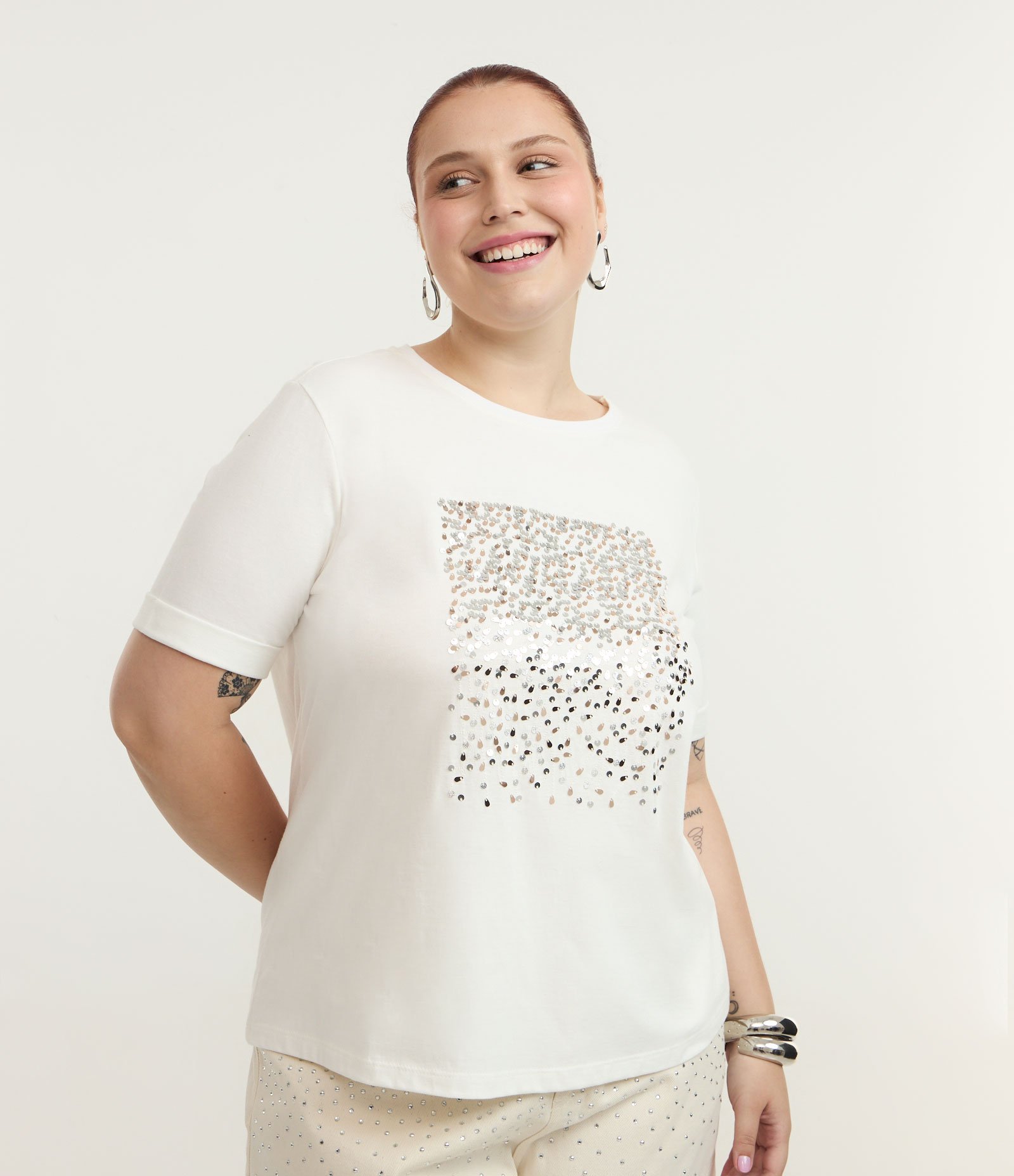 Blusa em Algodão com Chuva de Paetê Curve & Plus Size Branco 1