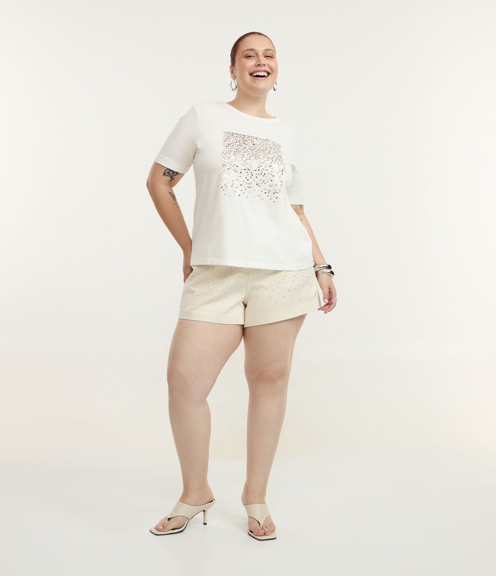 Blusa em Algodão com Chuva de Paetê Curve & Plus Size Branco 2