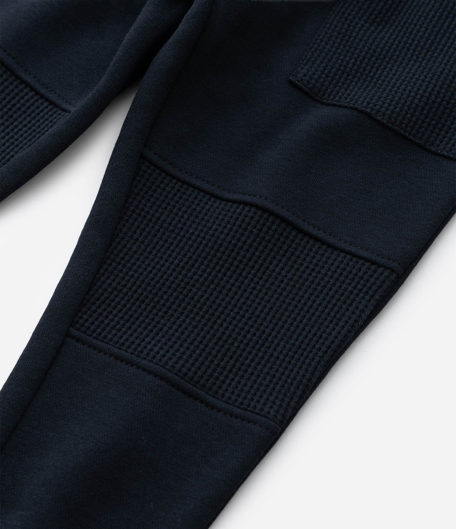 Calça Infantil com Recortes e Texturas - Tam 1 a 6 Anos Preto 4