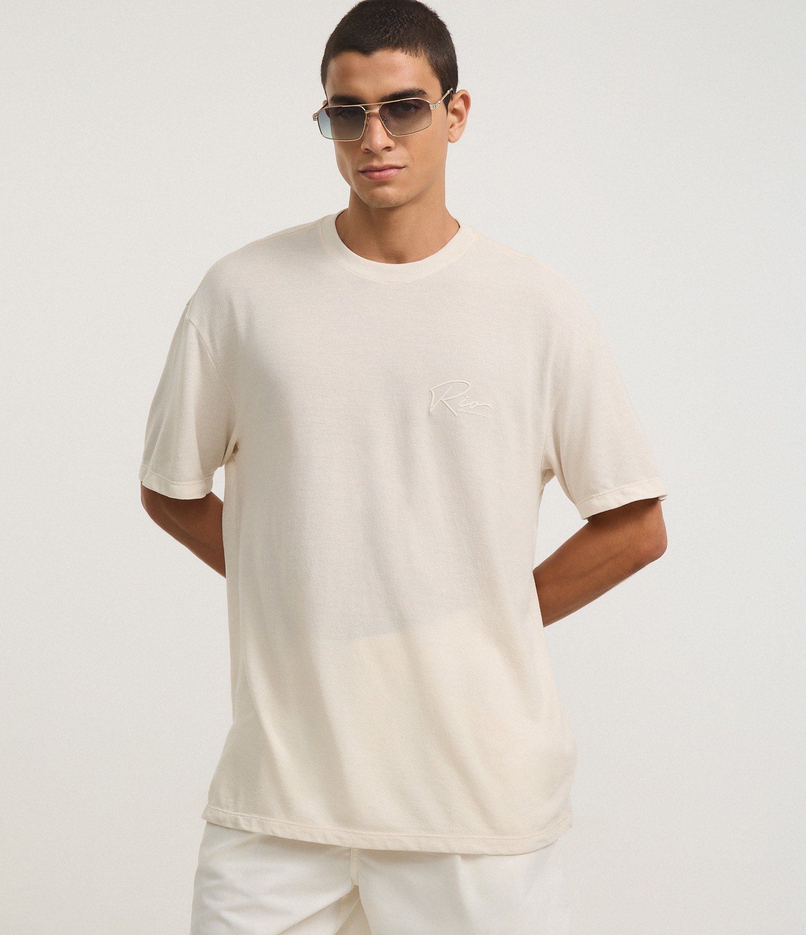 Camiseta Relaxed em Algodão com Lettering em Revelo Rio Bege 2