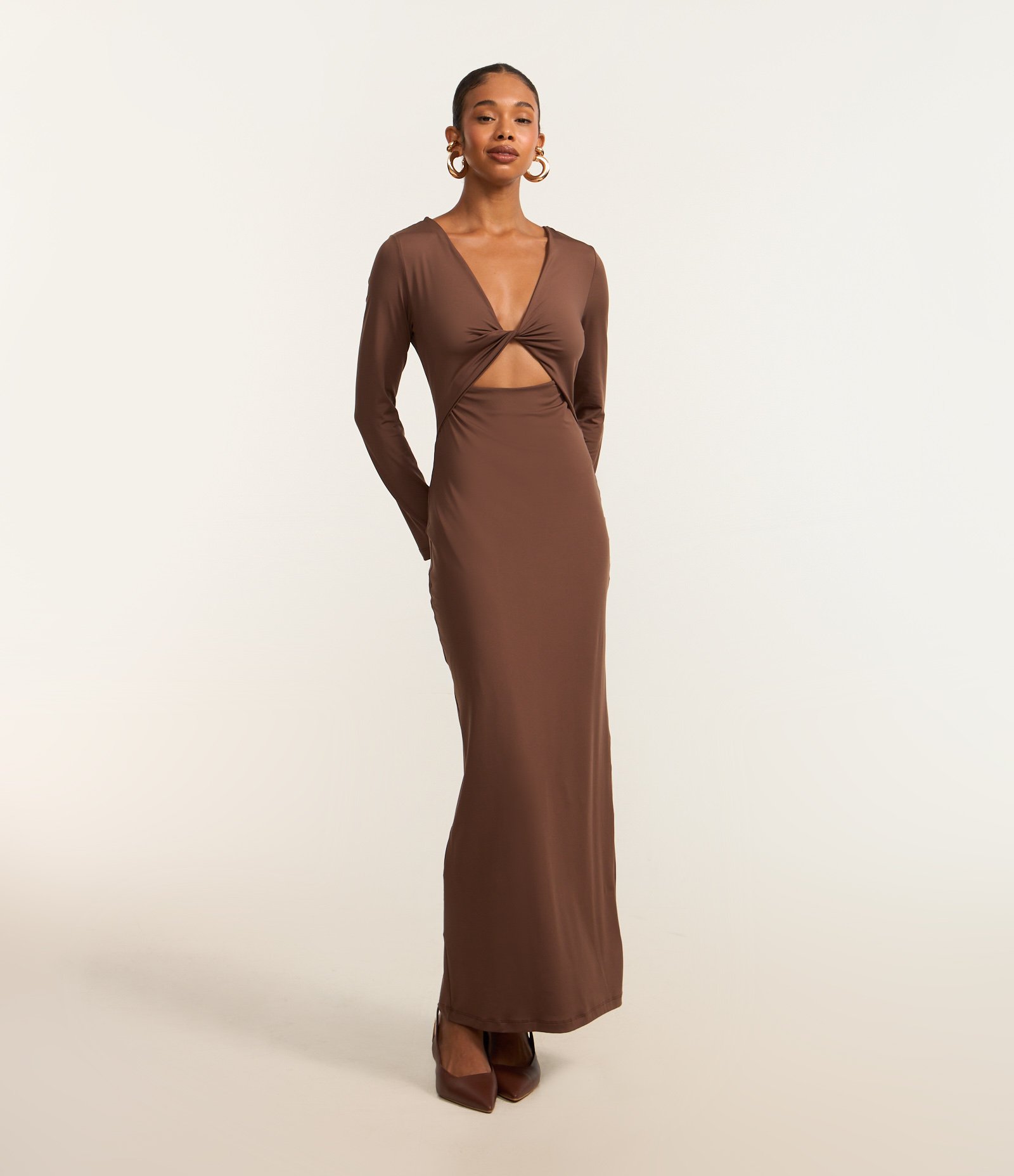 Vestido Longo em Microfibra com Torcido no Busto Marrom 1