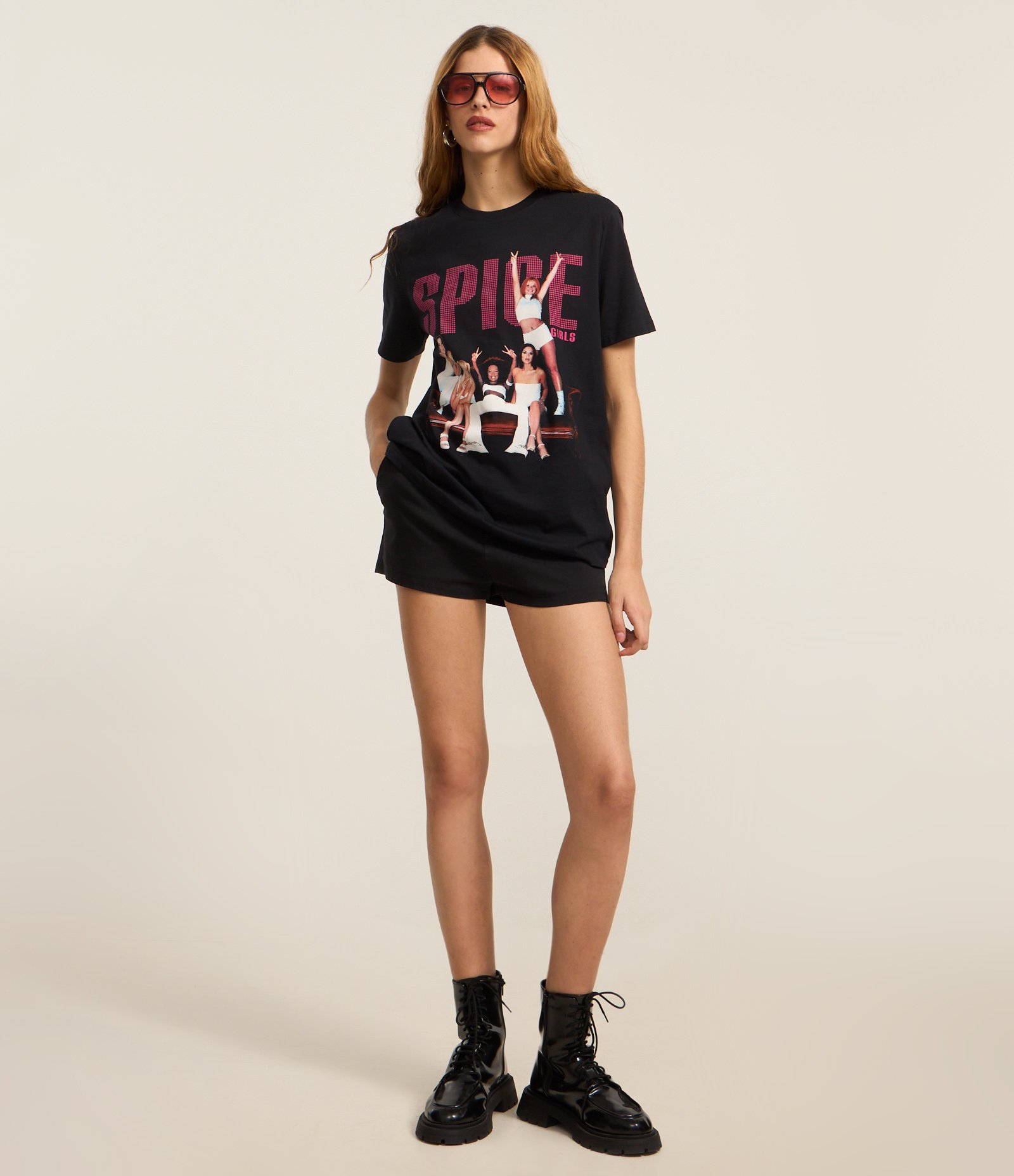Camiseta em Algodão com Estampa Frente e Costas Spice Girls Preto 3
