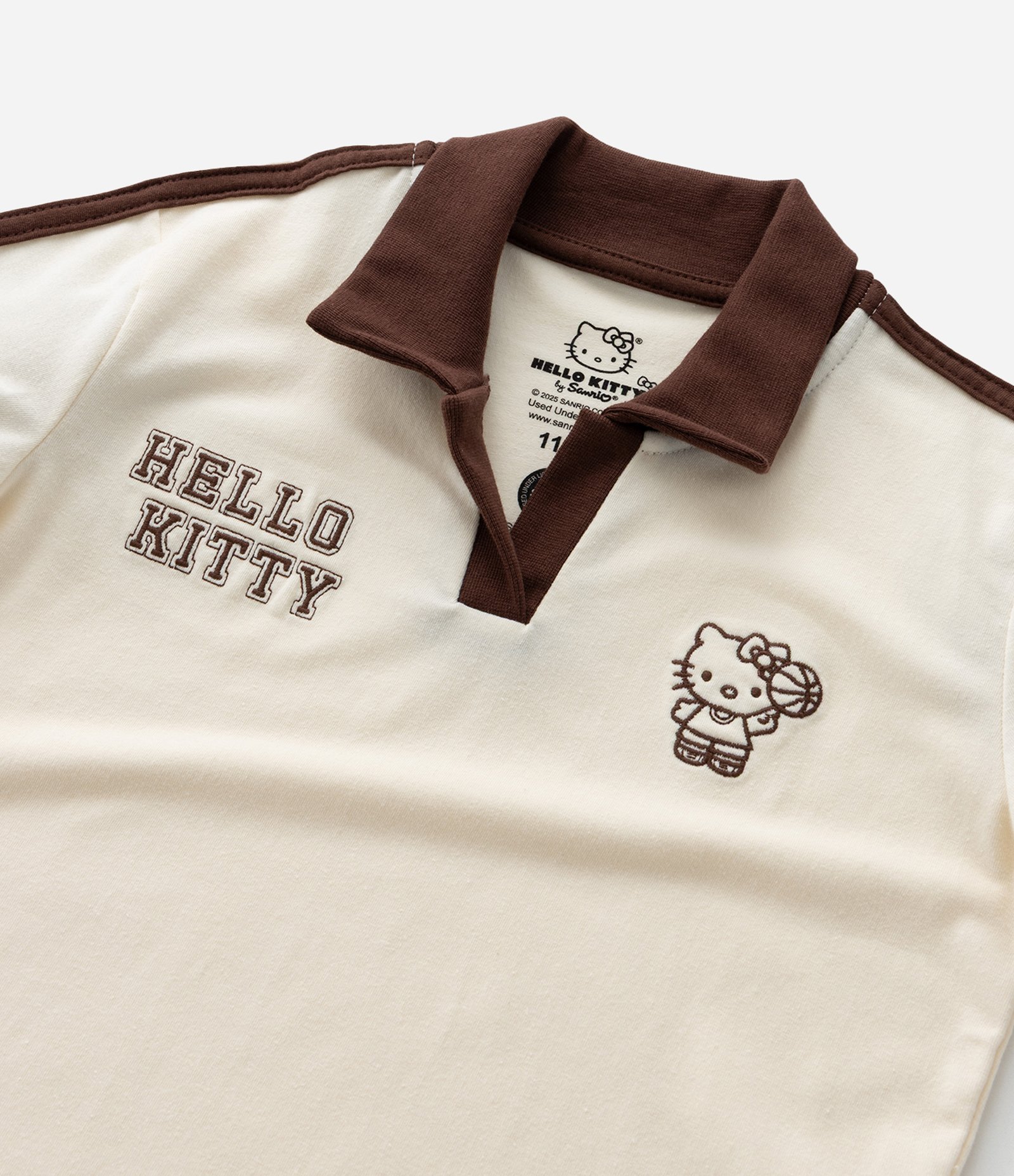 Camiseta Polo Infantil Hello Kitty com Bola de Vôlei - Tam 5 a 14 Anos Bege 7