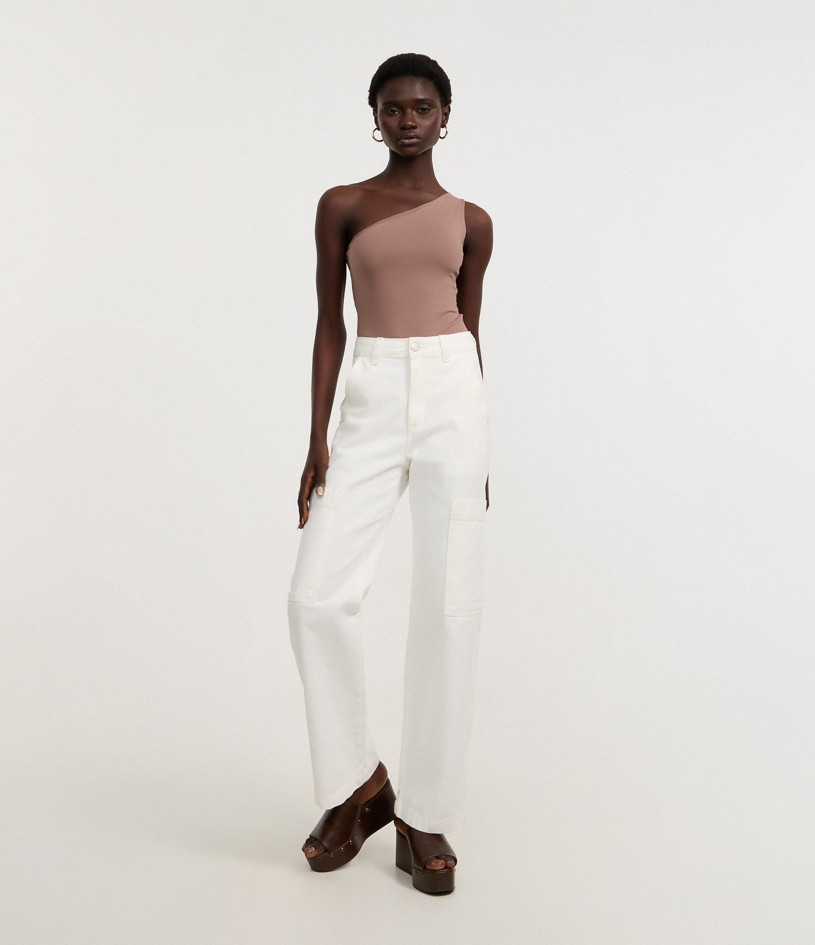 Body Ombro Único em Microfibra Marrom Acinzentado 2