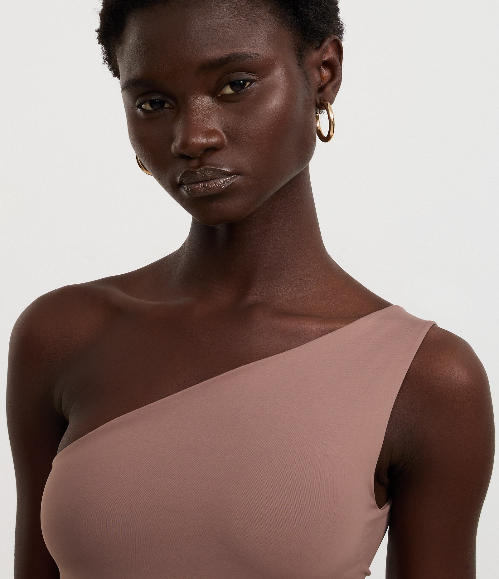 Body Ombro Único em Microfibra Marrom Acinzentado 5