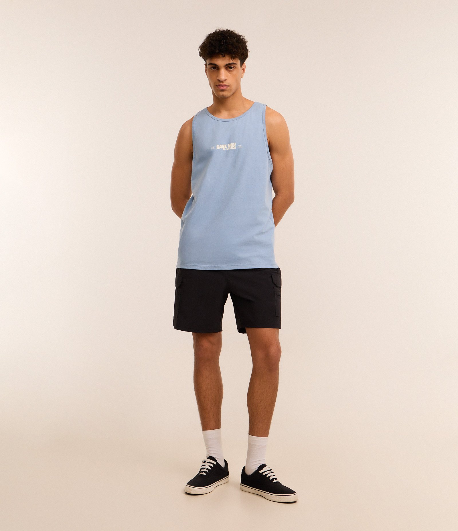 Regata Regular em Algodão com Estampa Lettering Care Way Less Azul 2