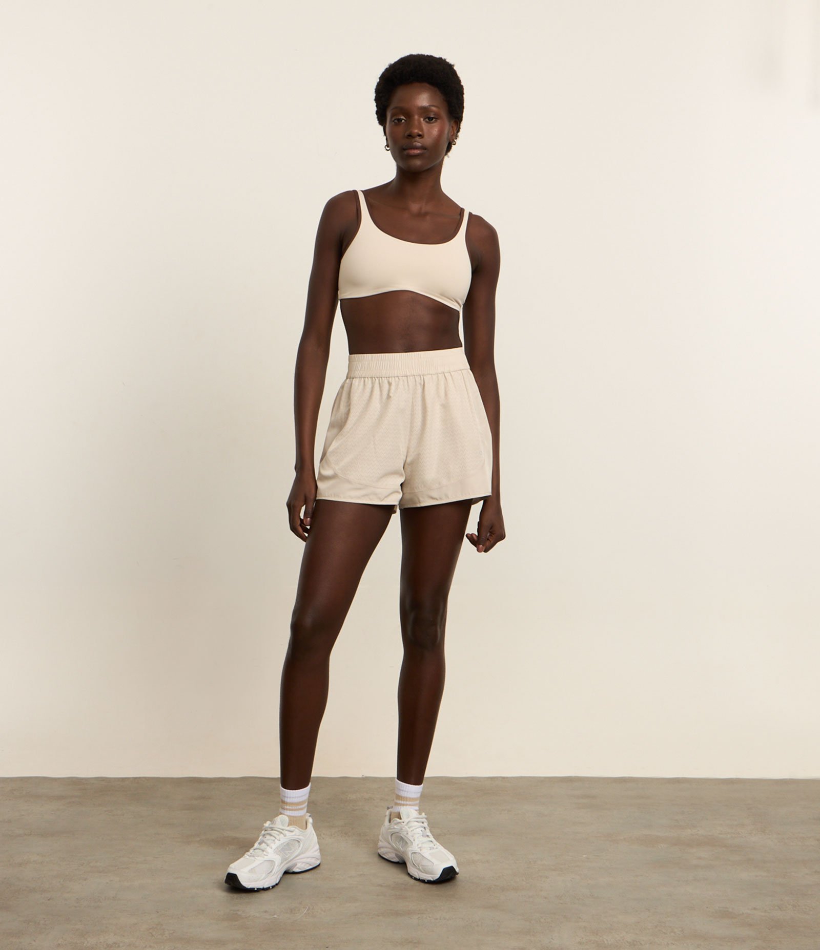 Top em Microfibra com Bojo Removível Off White 2