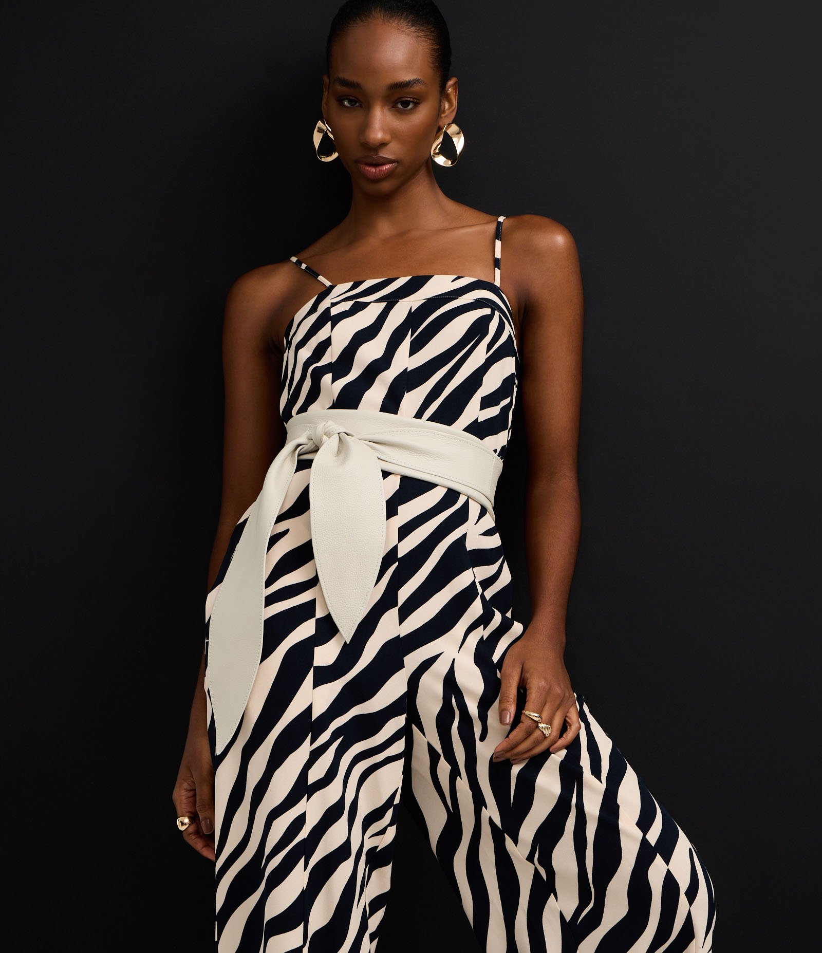 Macacão Wide Leg Alfaiatado em Crepe com Estampa Zebra Azul Marinho/Bege 6