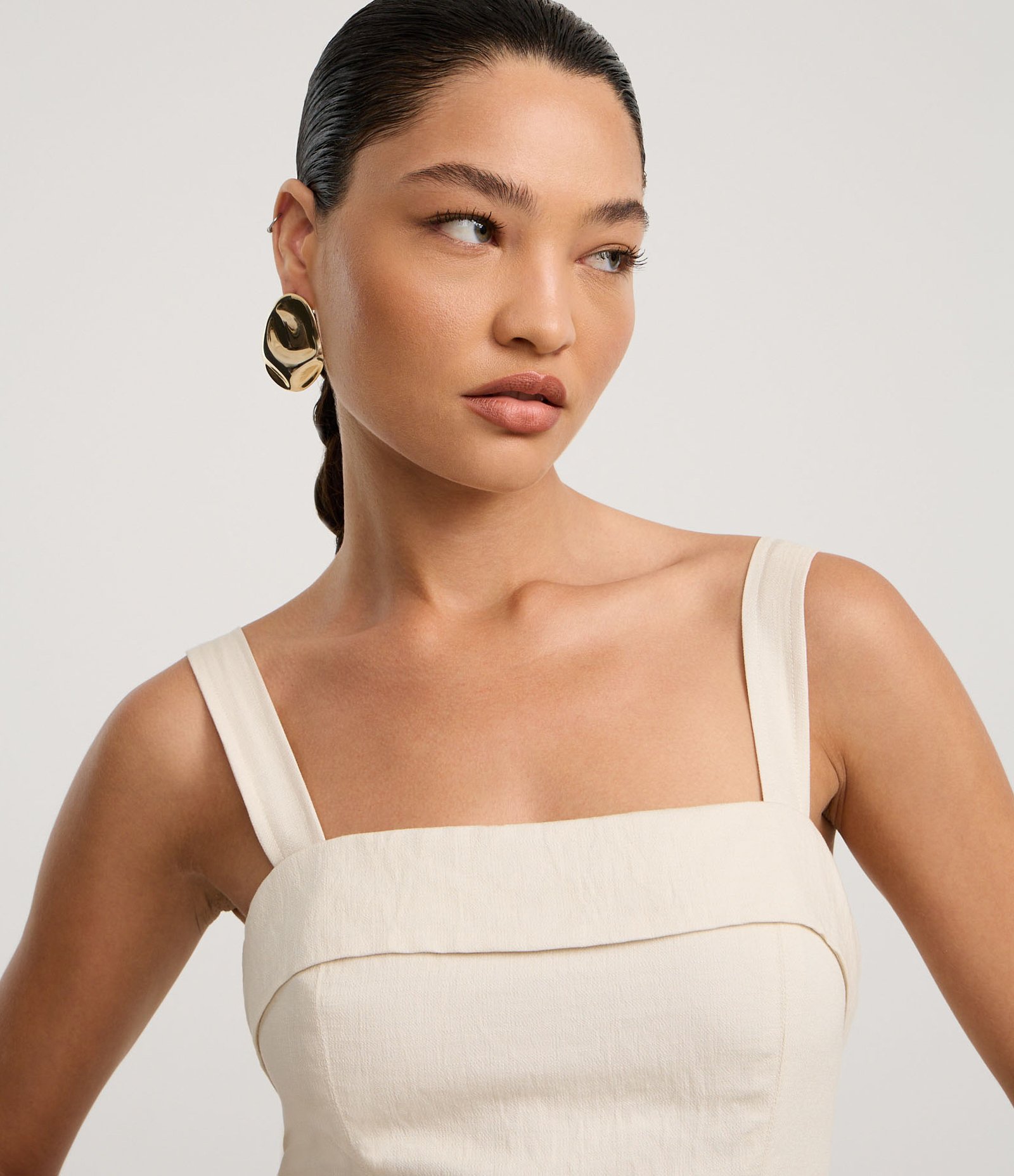 Vestido Evasê Midi em Viscolinho com Estampa Floral e Folhagem Bege 3