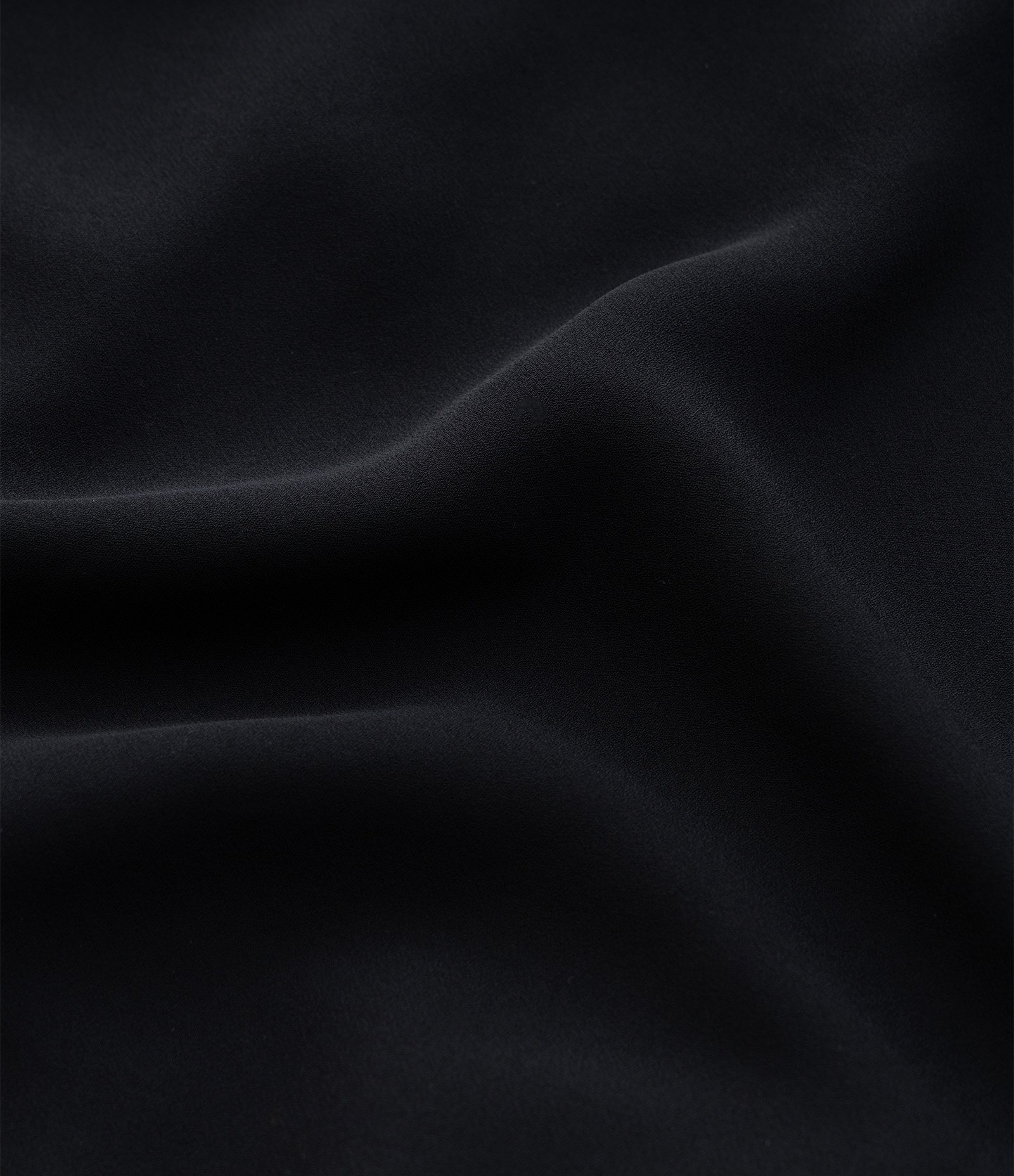 Vestido Ombro Só em Crepe com Fenda Curve & Plus Size Preto 7