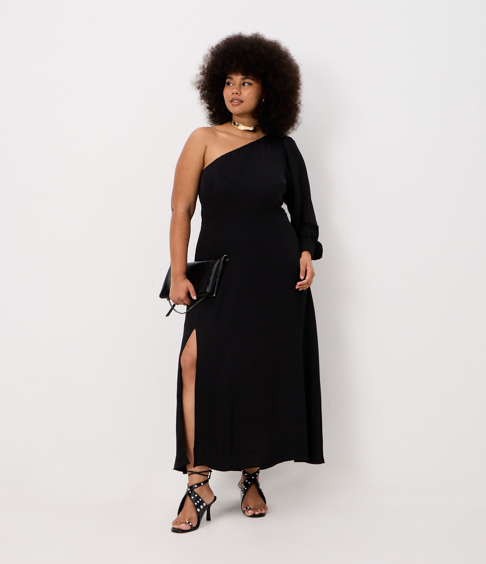 Vestido Ombro Só em Crepe com Fenda Curve & Plus Size Preto 2
