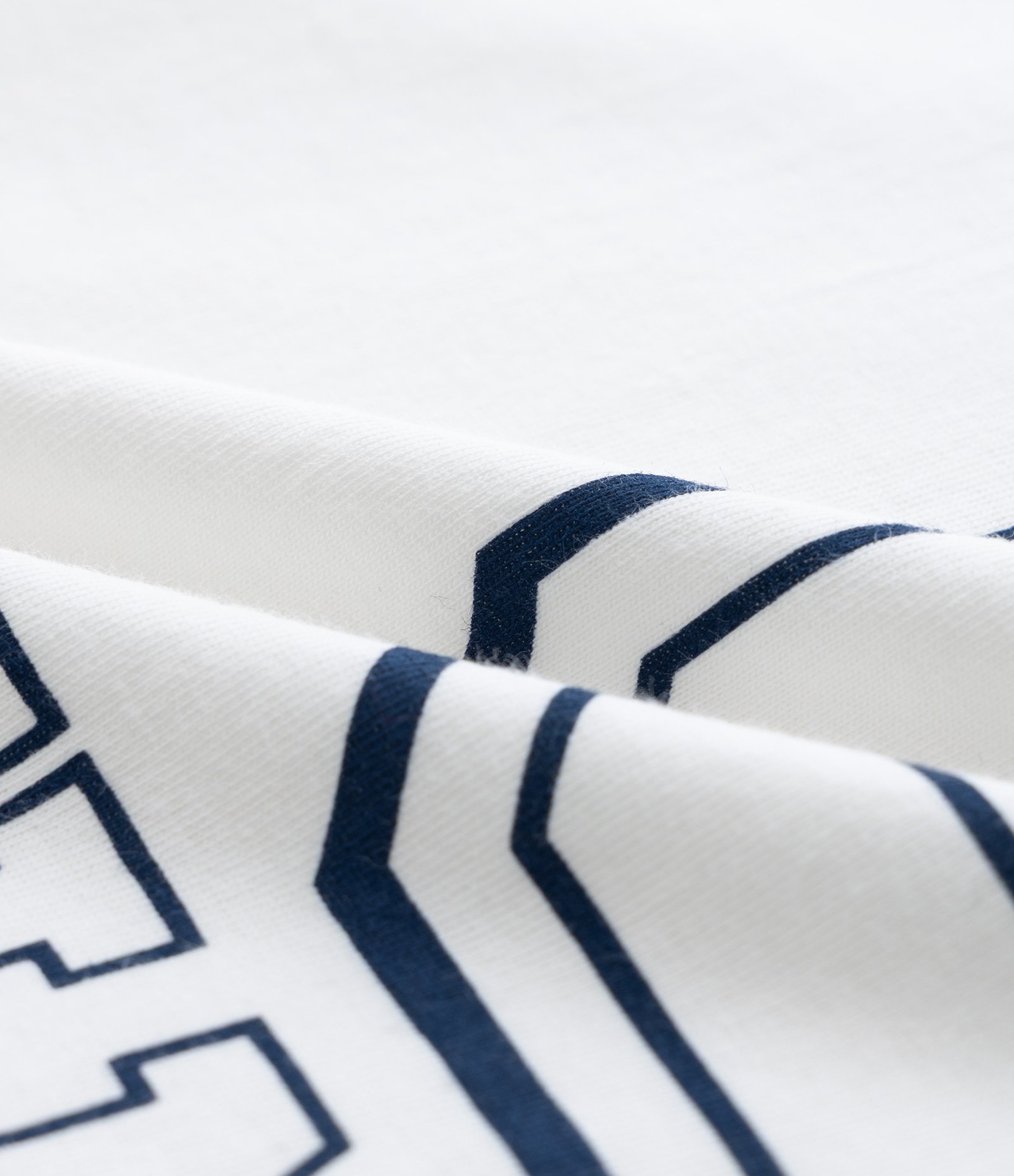 Camiseta Infantil com Estampa Smurfette - Tam 5 a 14 Anos Branco 4