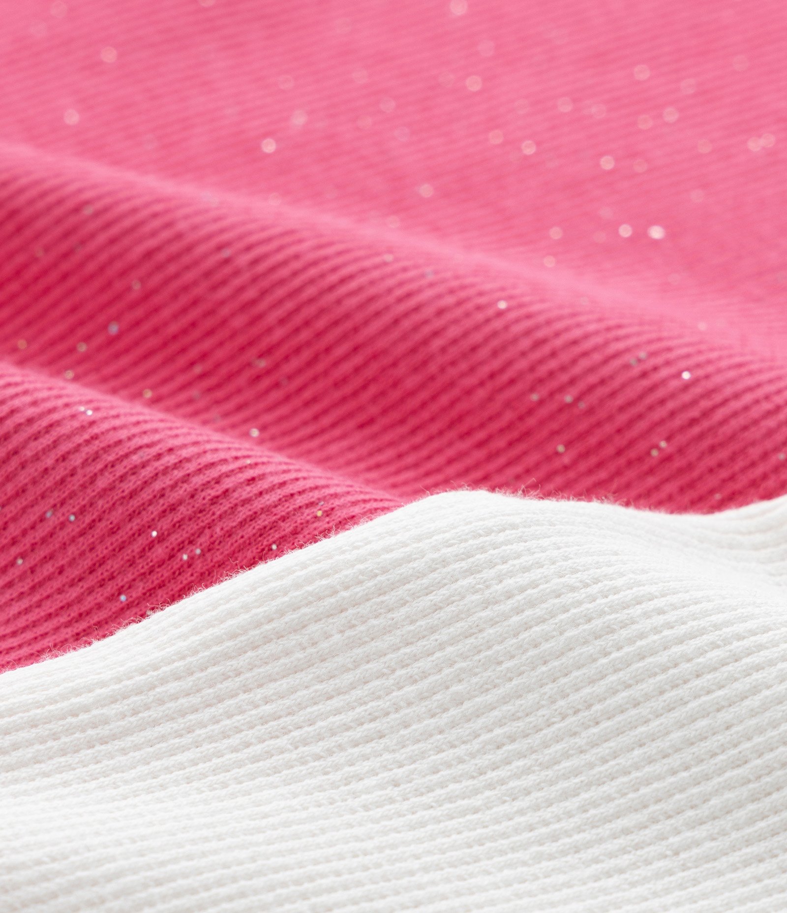 Kit 02 Camisetas Regulares Infantis em Ribana com Estampa Stitch e Angel - Tam 5 a 14 Anos Rosa/Branco 3