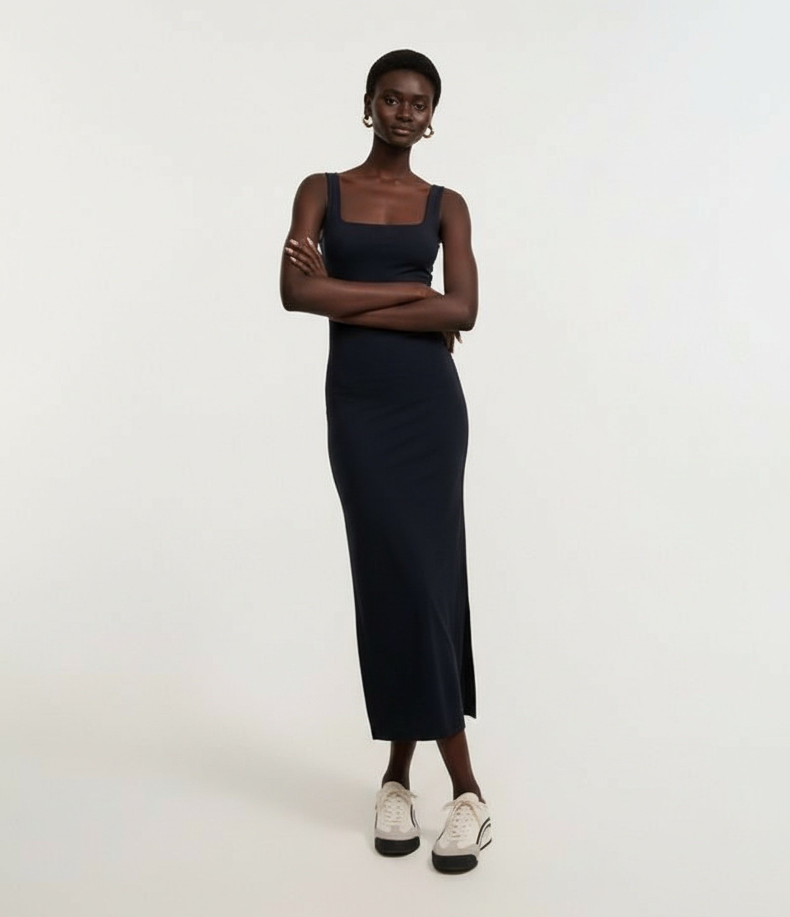 Vestido Long Midi em Poliamida com Decote nas Costas Preto 1