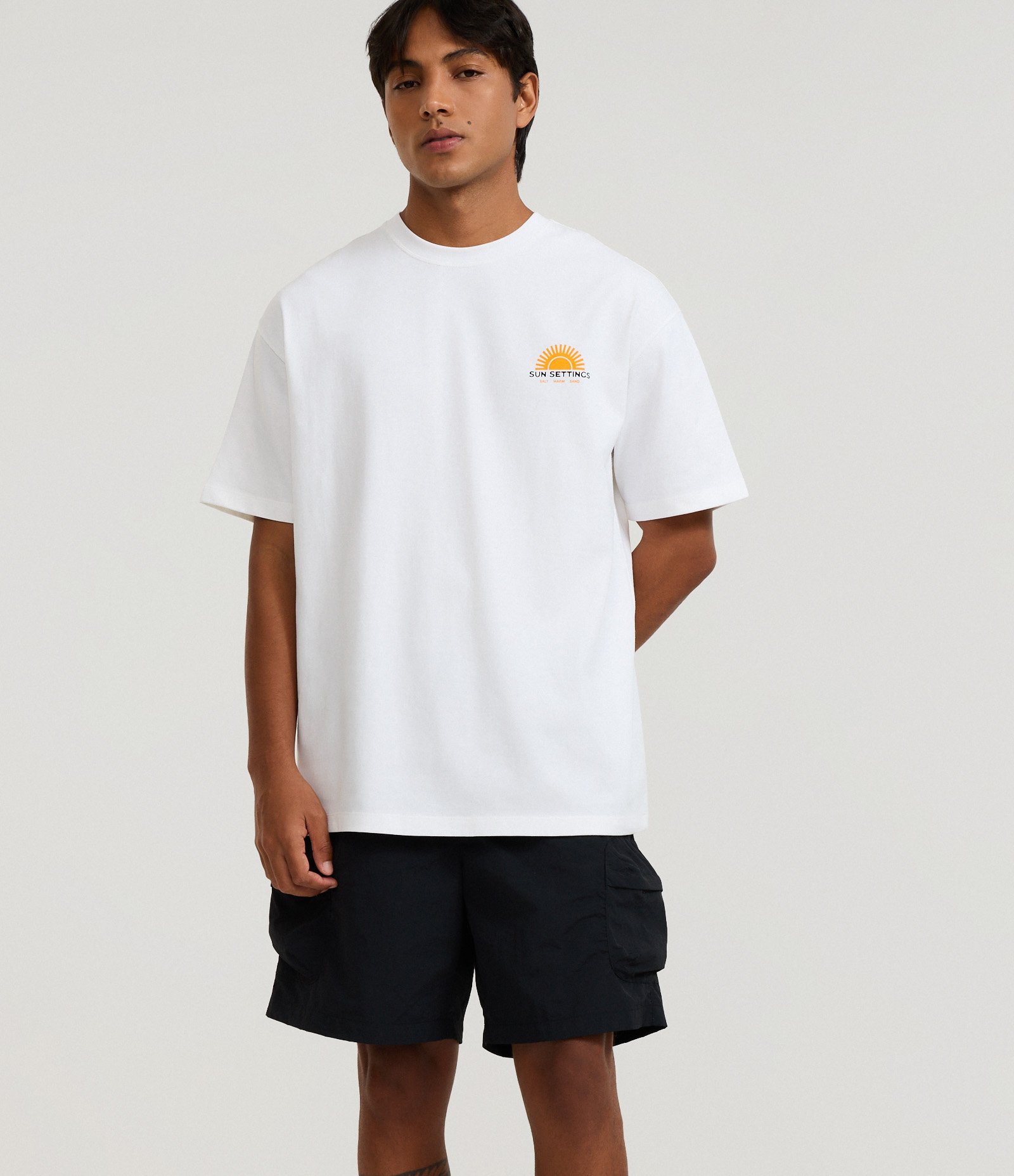 Bermuda Cargo Lisa em Tecido Tecnológico Cinza 5