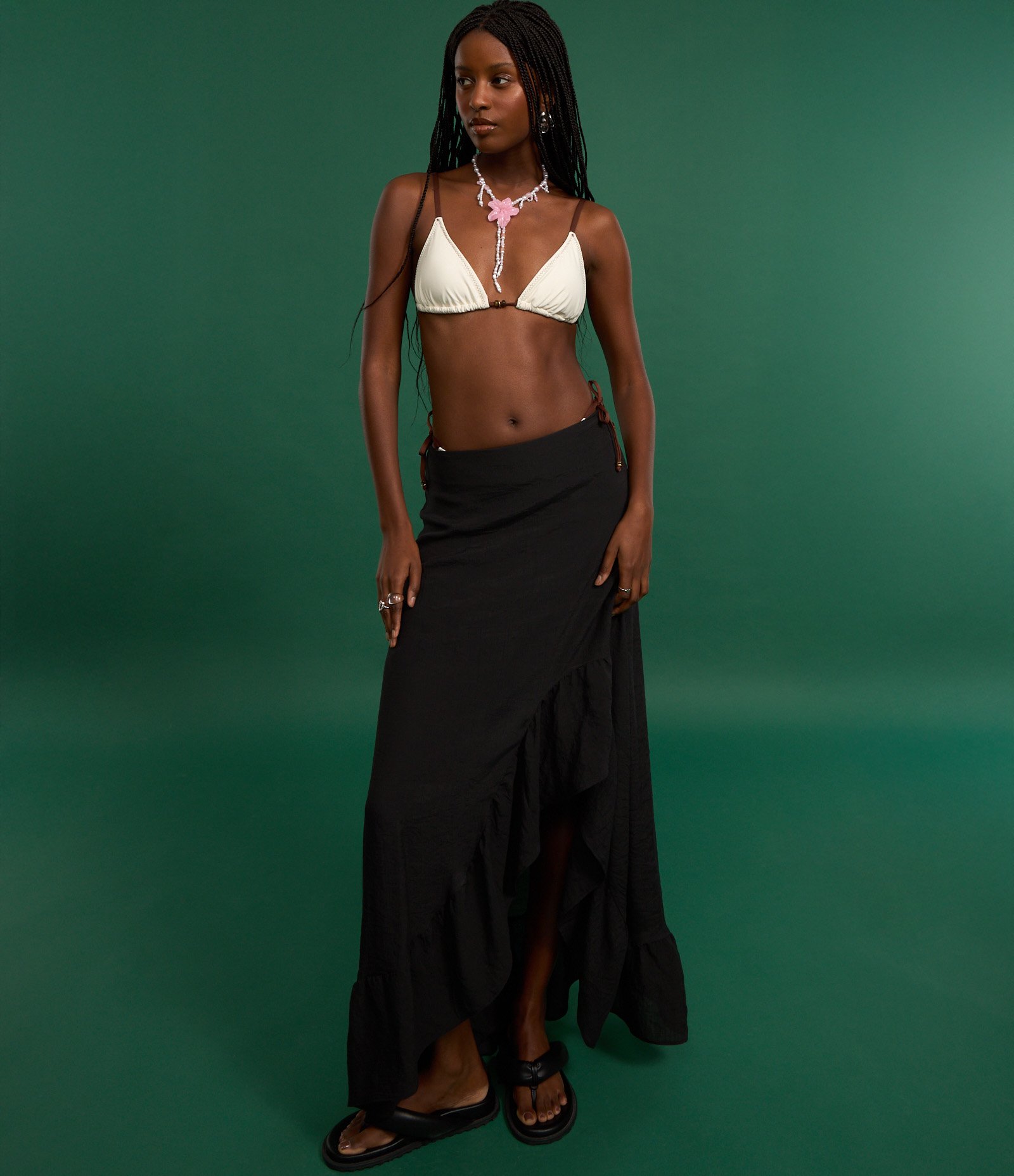 Saia Midi Mullet em Chiffon com Babado na Barra Preto 5