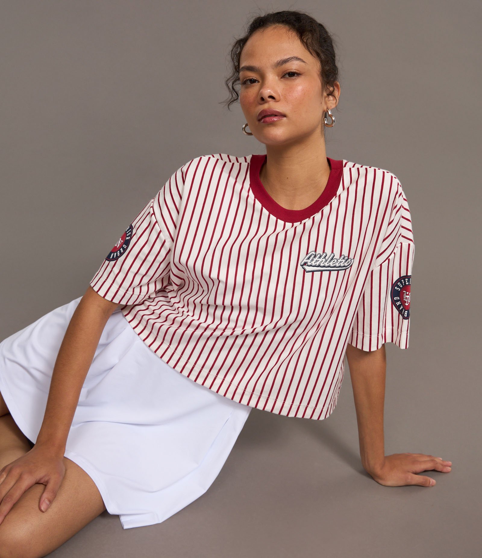 Camiseta Boxy com Estampa Listrada Branco/Vermelho 4