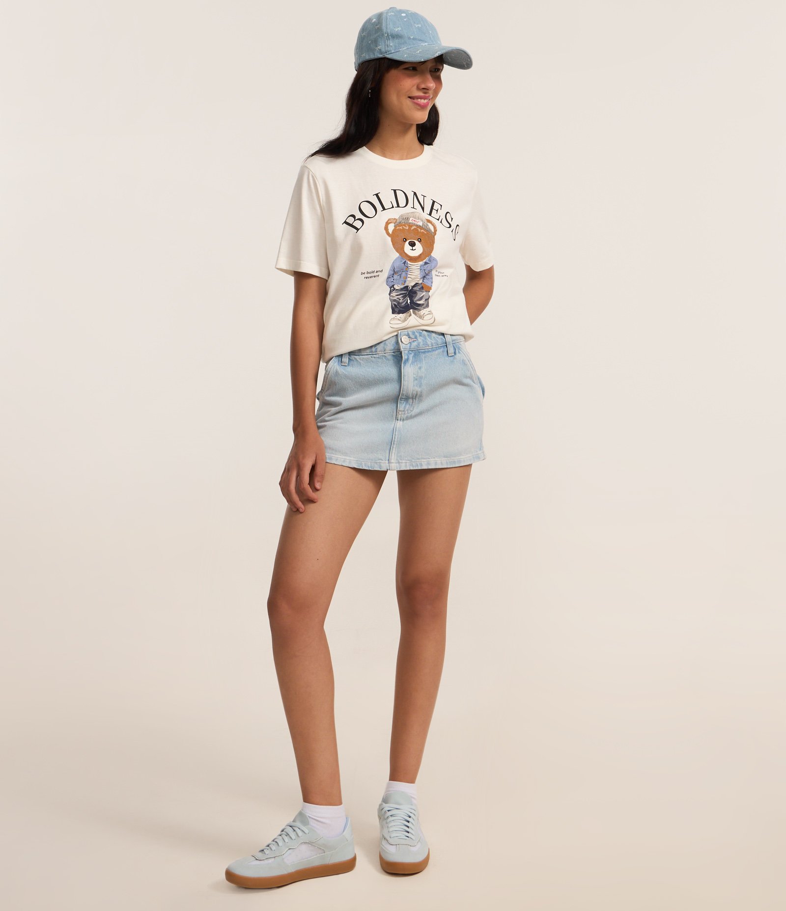 Camiseta T-shirt em Algodão com Estampa Bordada de Urso Branco 2