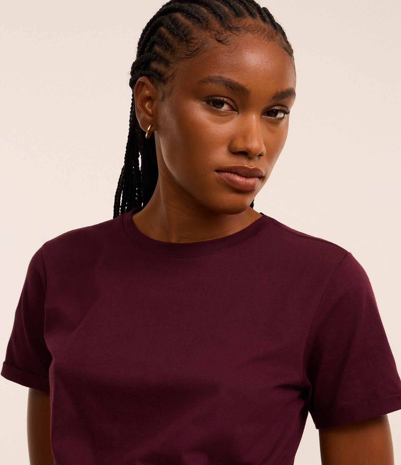 Camiseta Regular em Algodão com Manga Dobrada Bordô 3