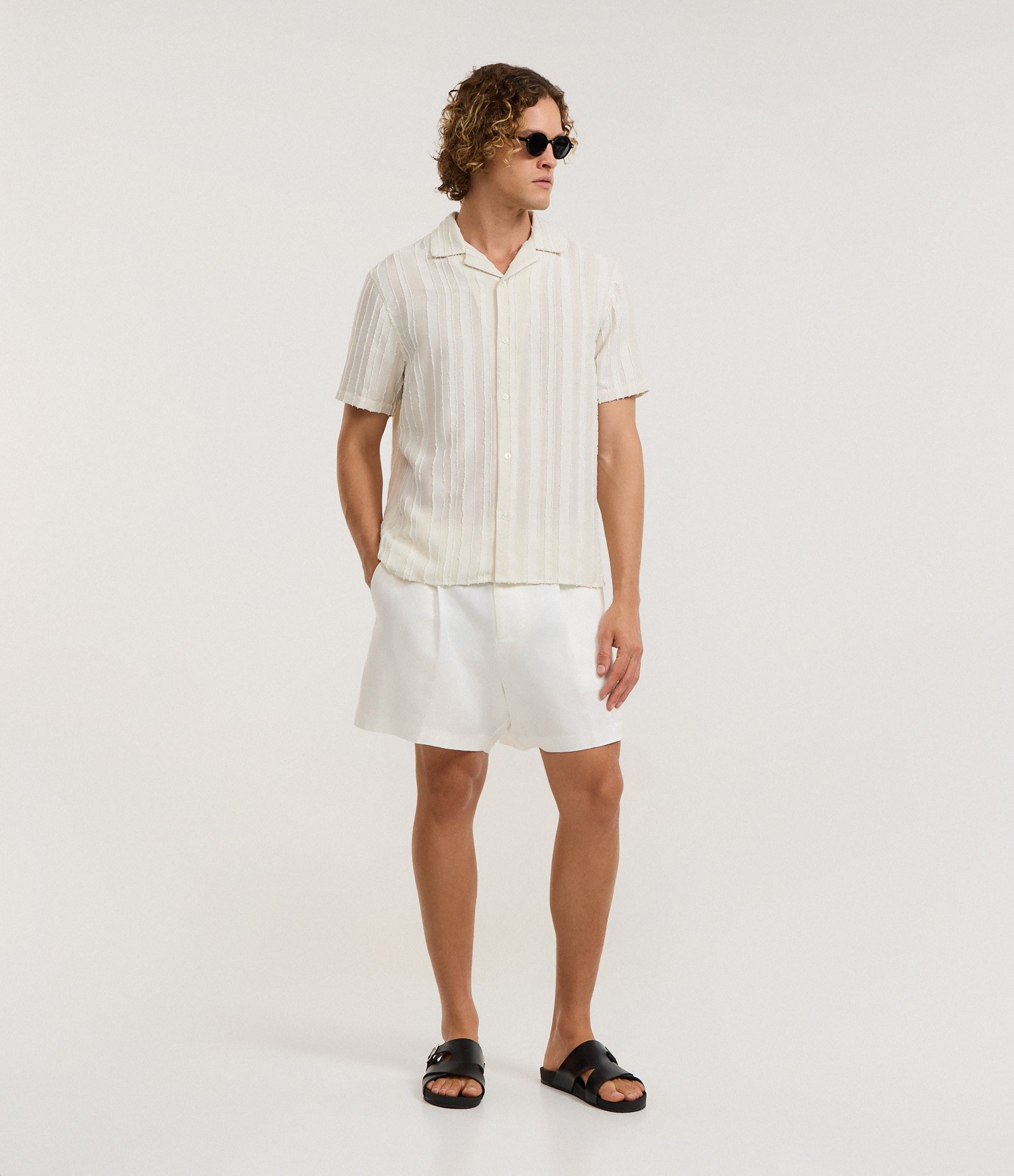 Camisa Comfort Texturizado com Listras Branco 2