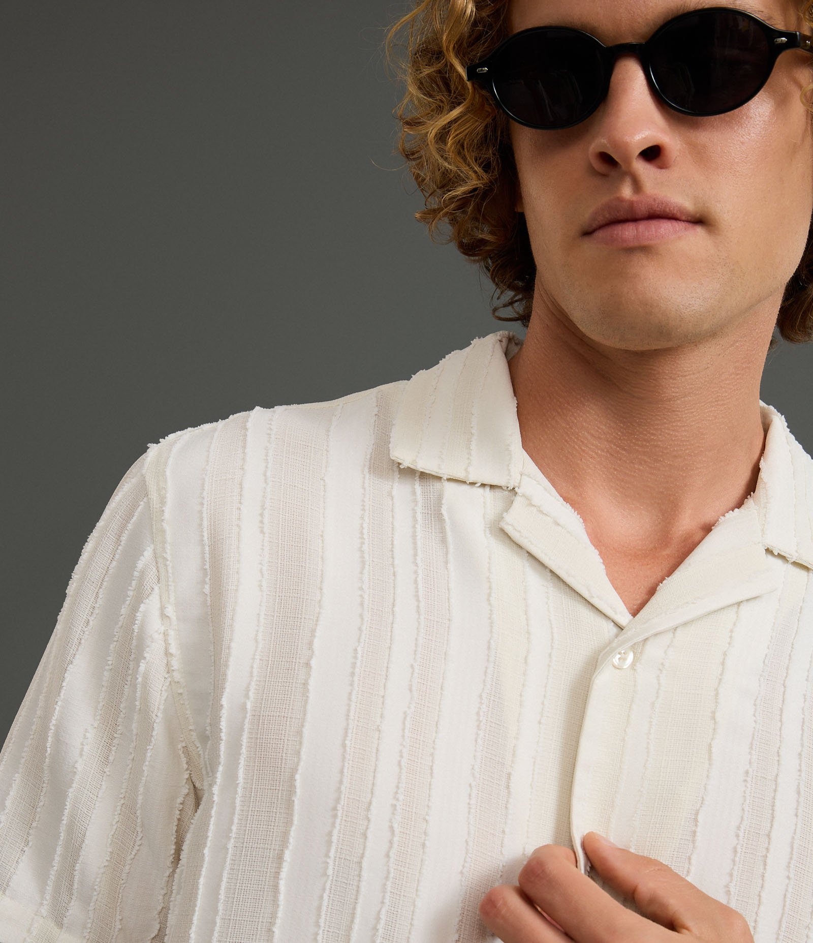 Camisa Comfort Texturizado com Listras Branco 3