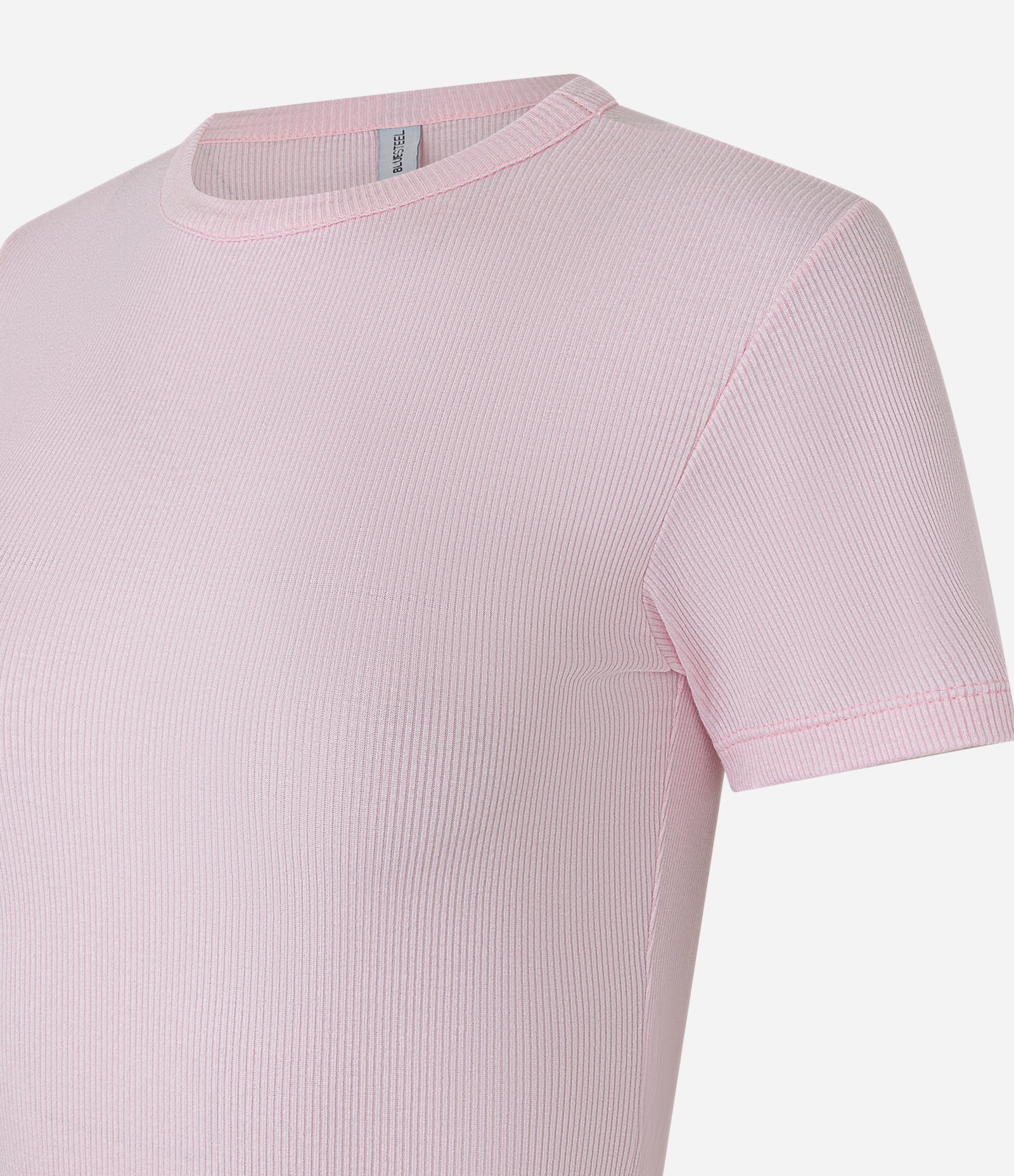 Blusa Básica Texturizada em Viscose com Acabamento Frufru Rosa Claro 6