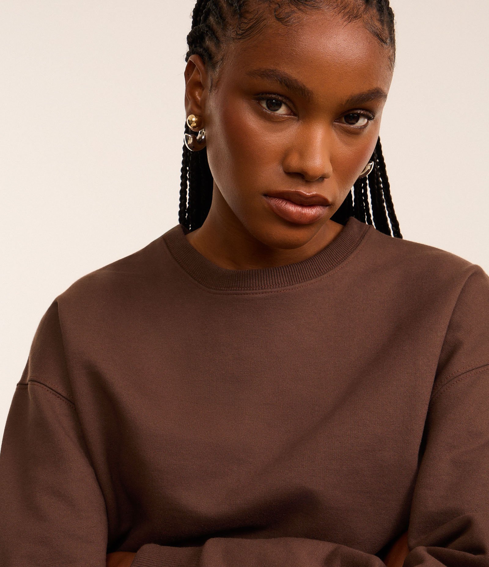 Casaco Fechado Oversized em Moletom com Felpa Marrom 3