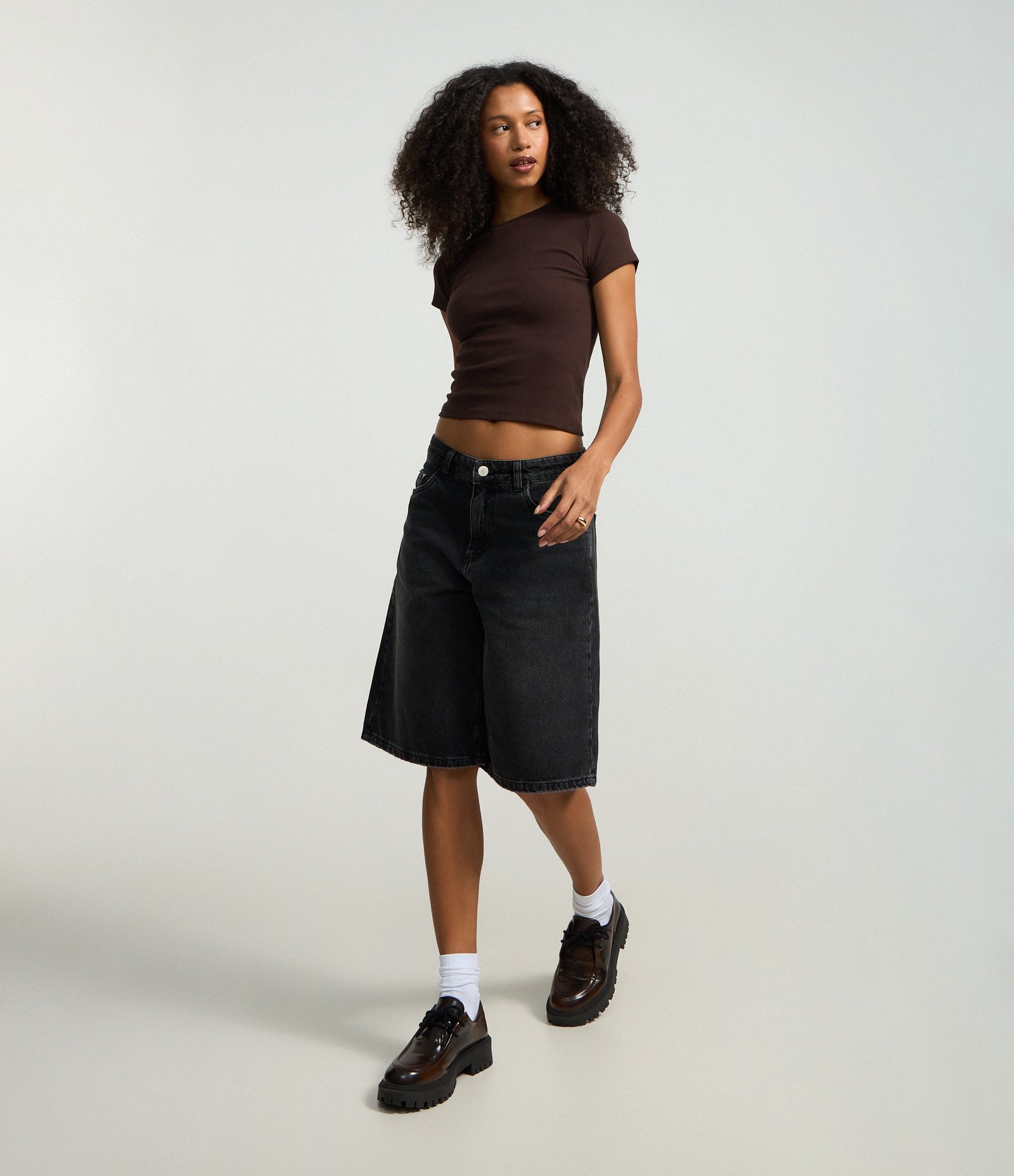 Blusa Básica Justinha e Alongada em Ribana Marrom Escuro 2