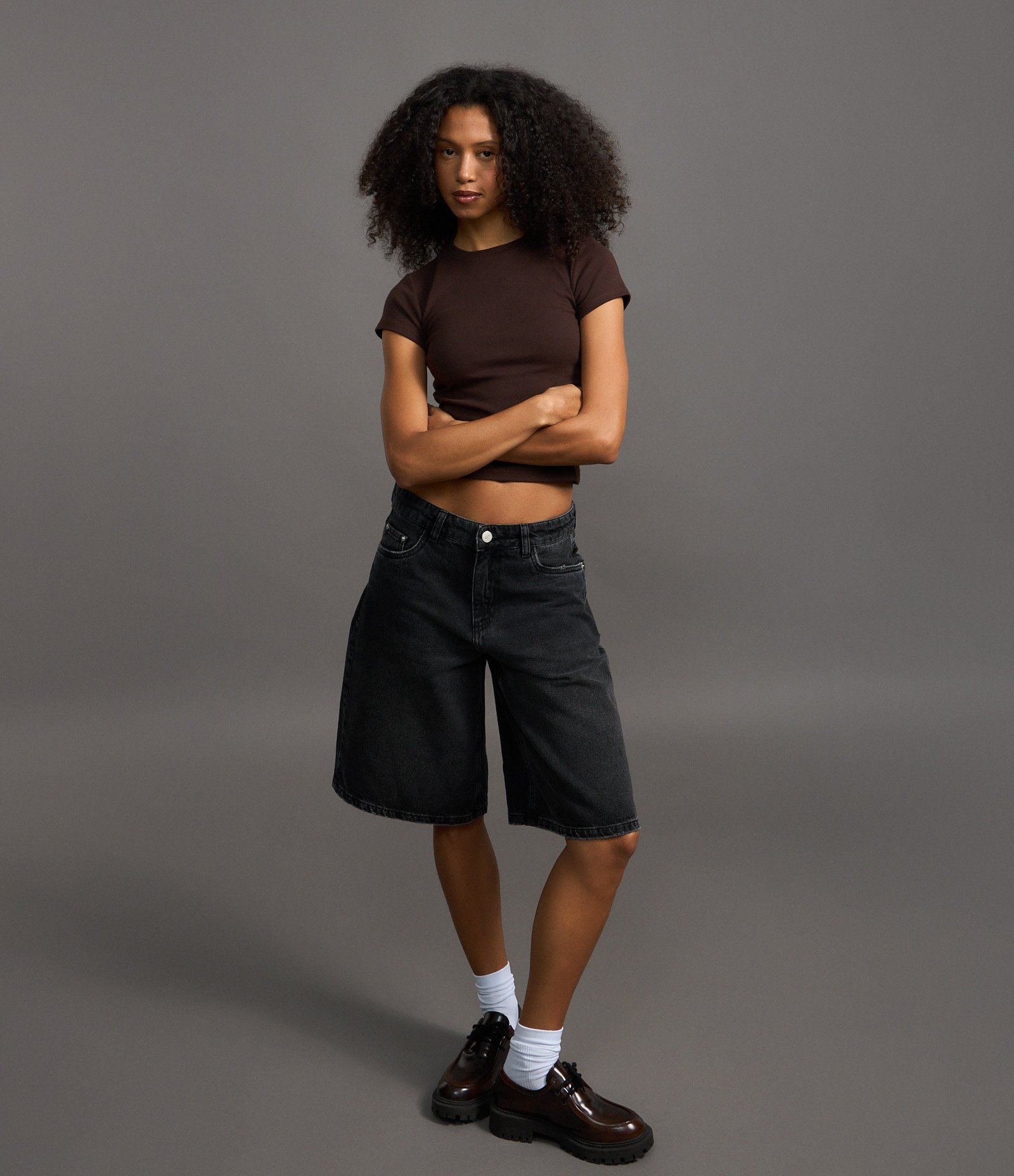 Blusa Básica Justinha e Alongada em Ribana Marrom Escuro 5