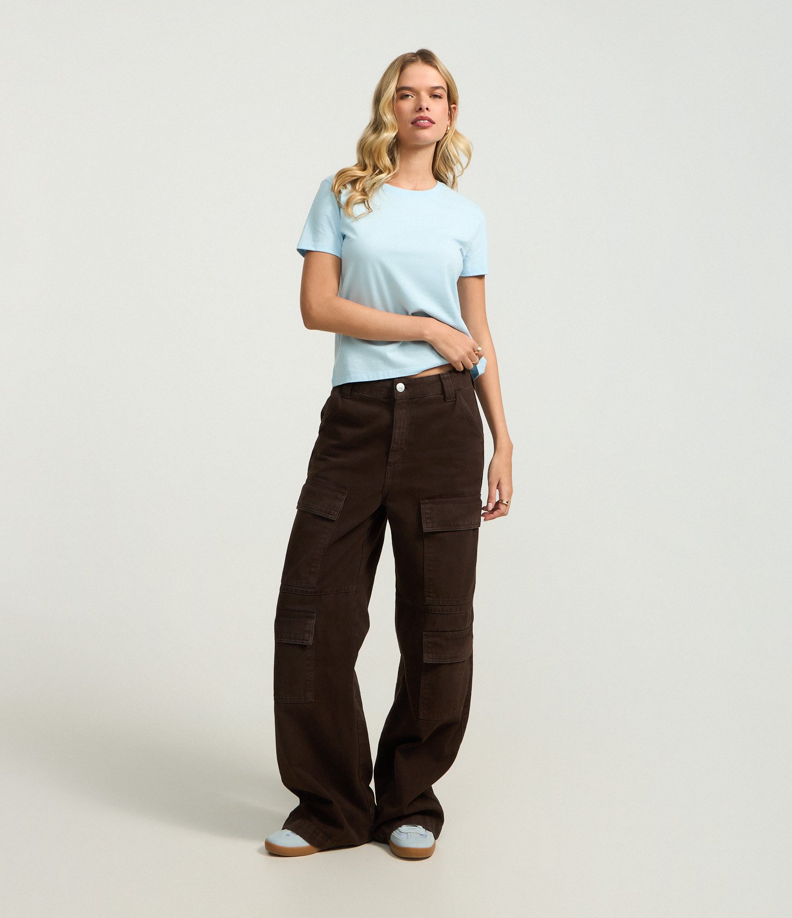 Camiseta Regular Básica em Algodão Azul Bebê 2