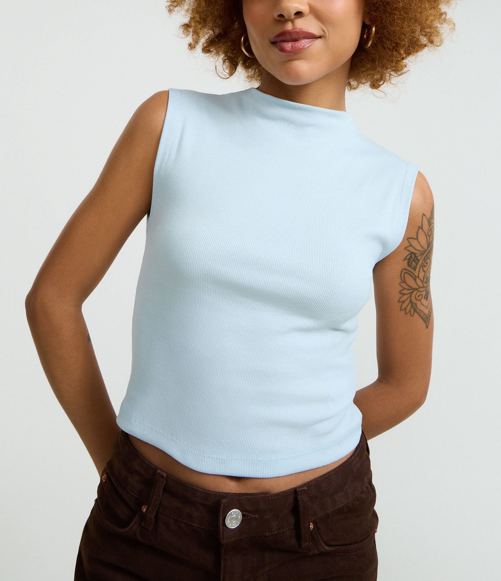 Blusa Canelada em Ribana com Golinha Alta Azul 3