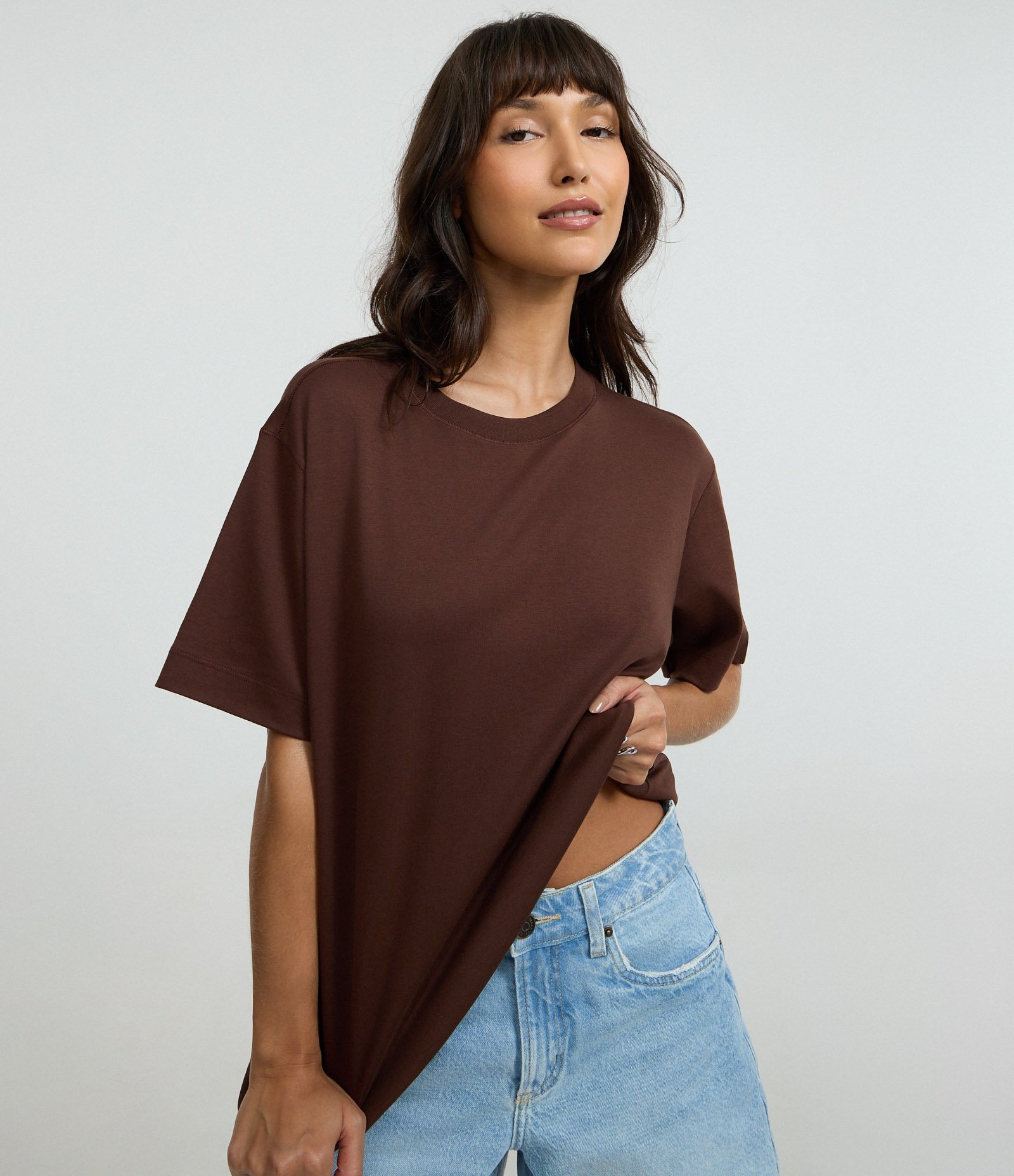 Camiseta Boxy em Algodão com Manga Curta Marrom 5