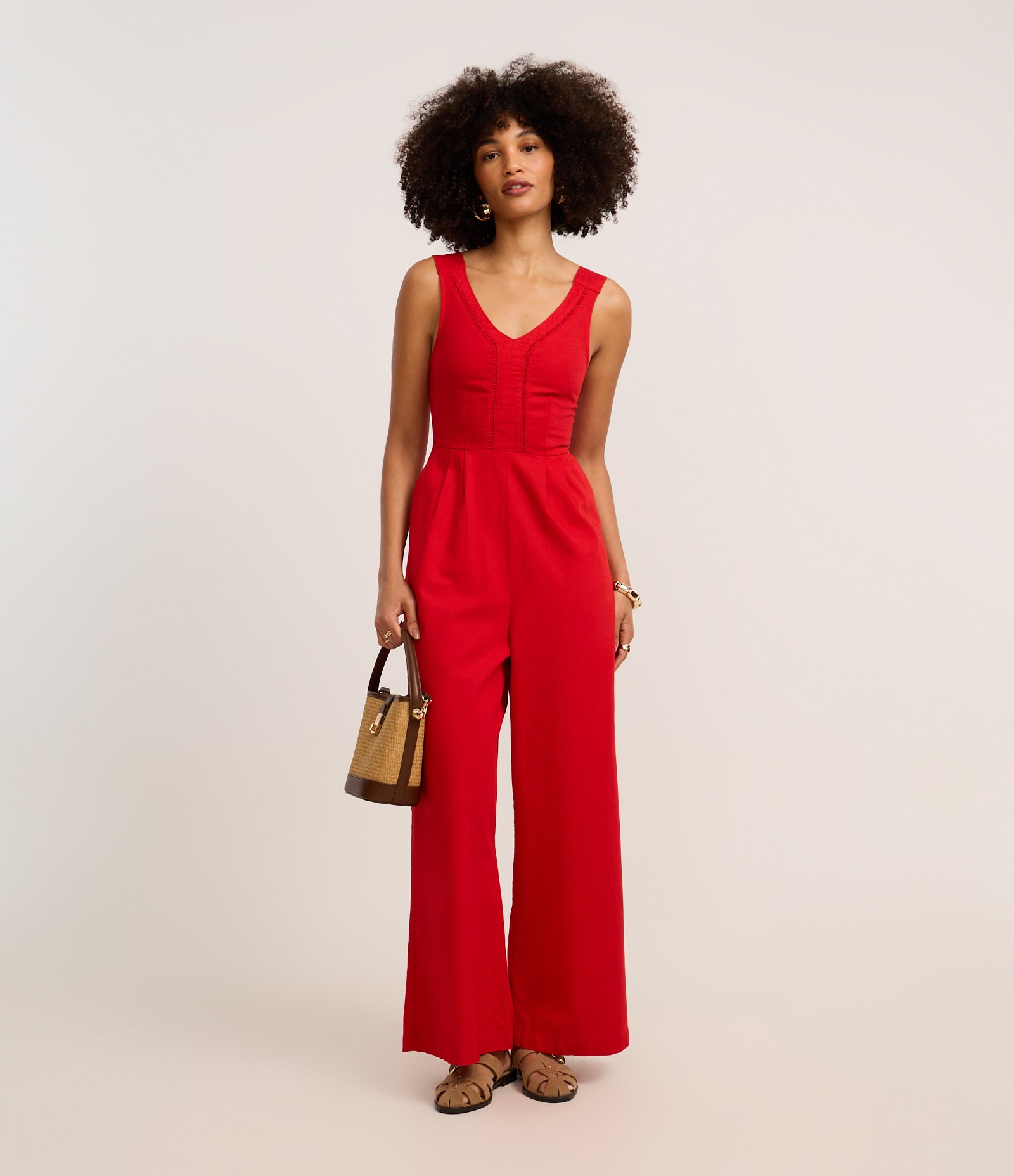 Macacão Longo em Sarja com Detalhe Entremeio Vermelho 1