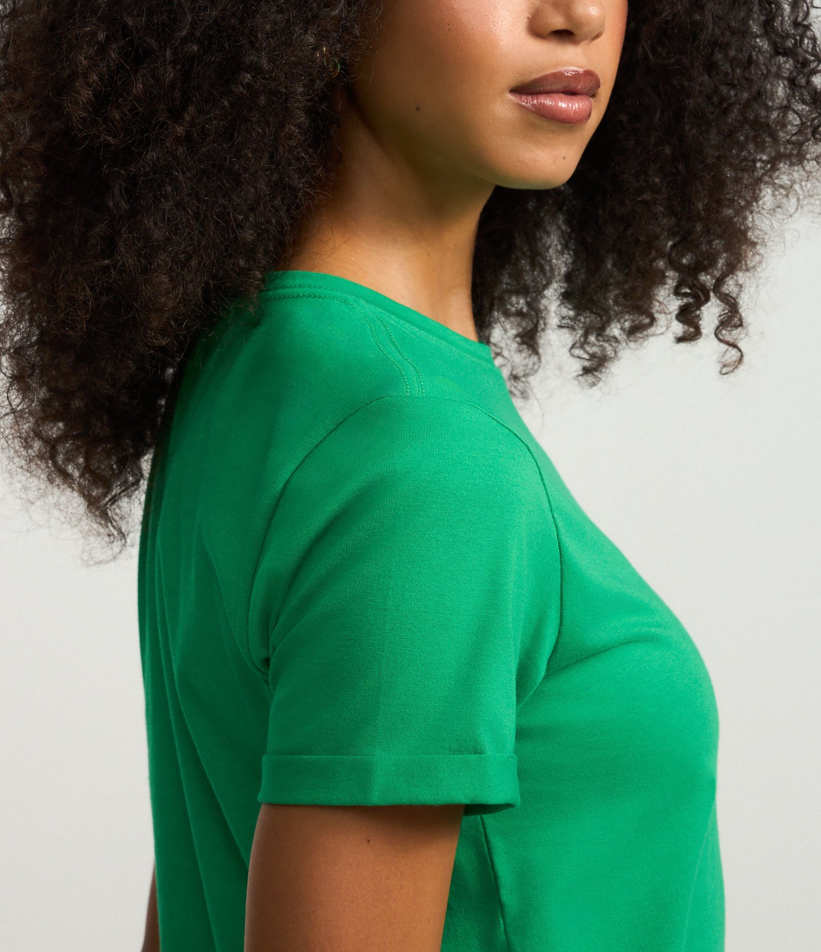 Camiseta Regular em Algodão com Manga Dobrada Verde 3