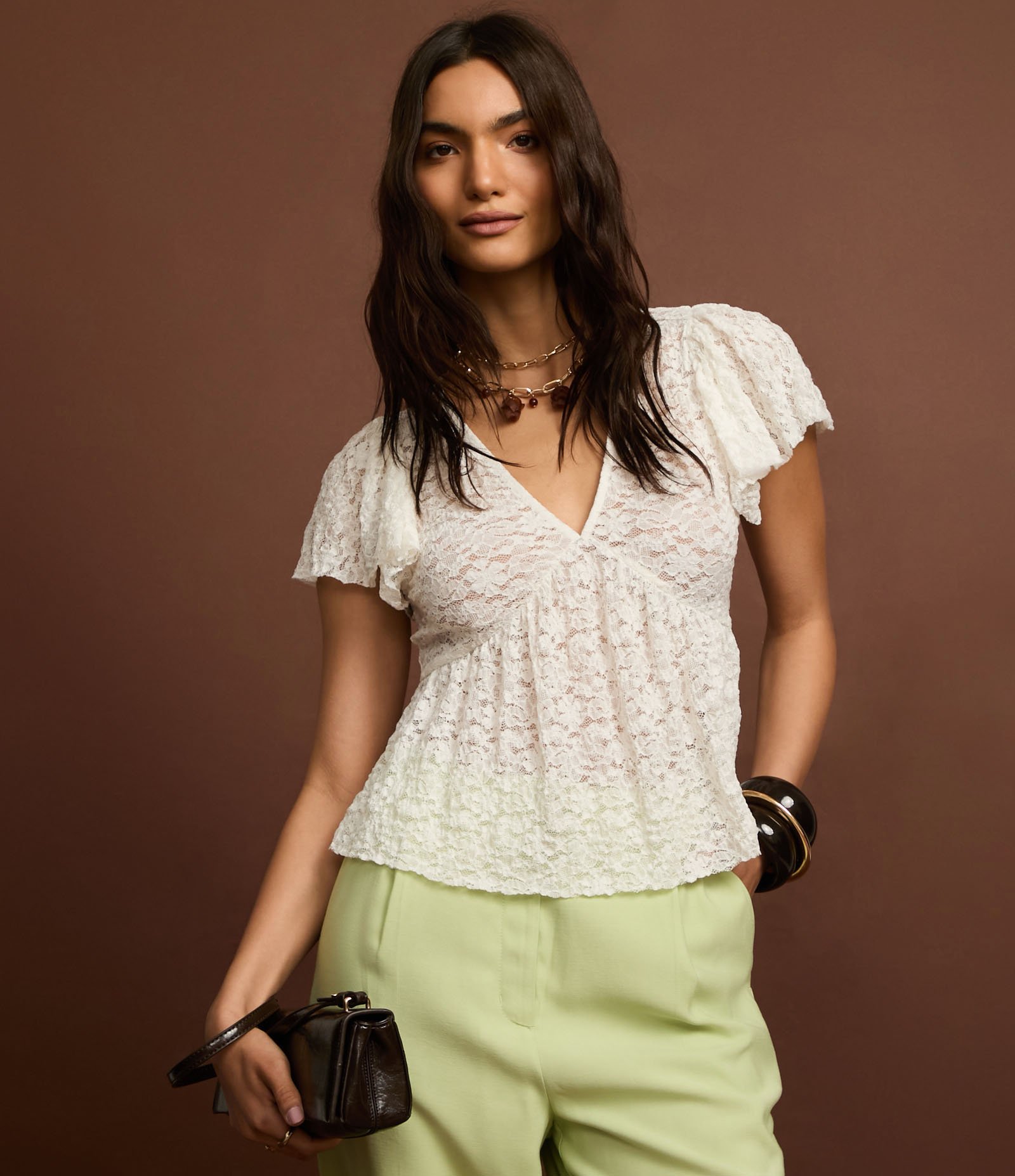 Blusa em Renda com Manga Bufante e Barra Franzida Off White 5