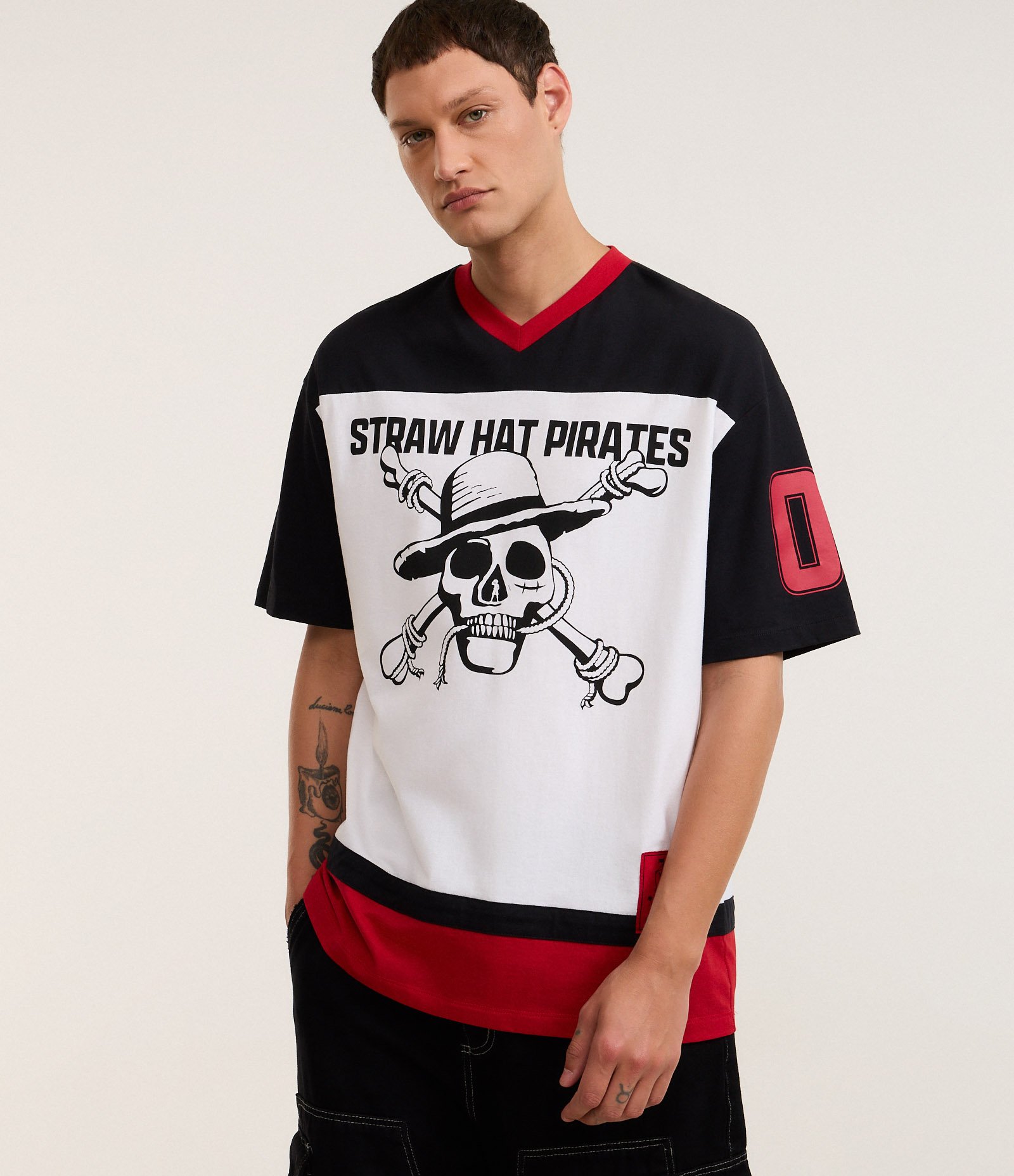 Camiseta Relaxd em Algodão com Estampa One Piece Branco 1