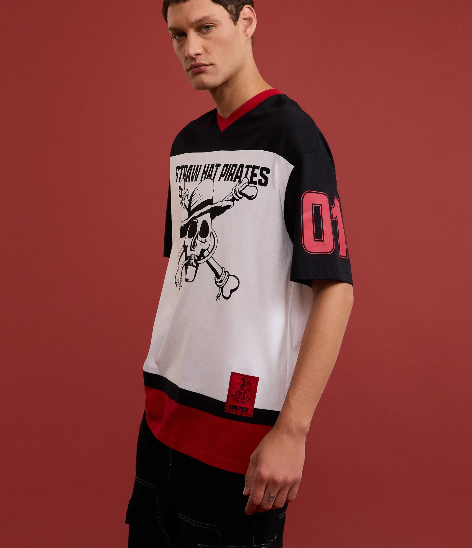 Camiseta Relaxd em Algodão com Estampa One Piece Branco 5