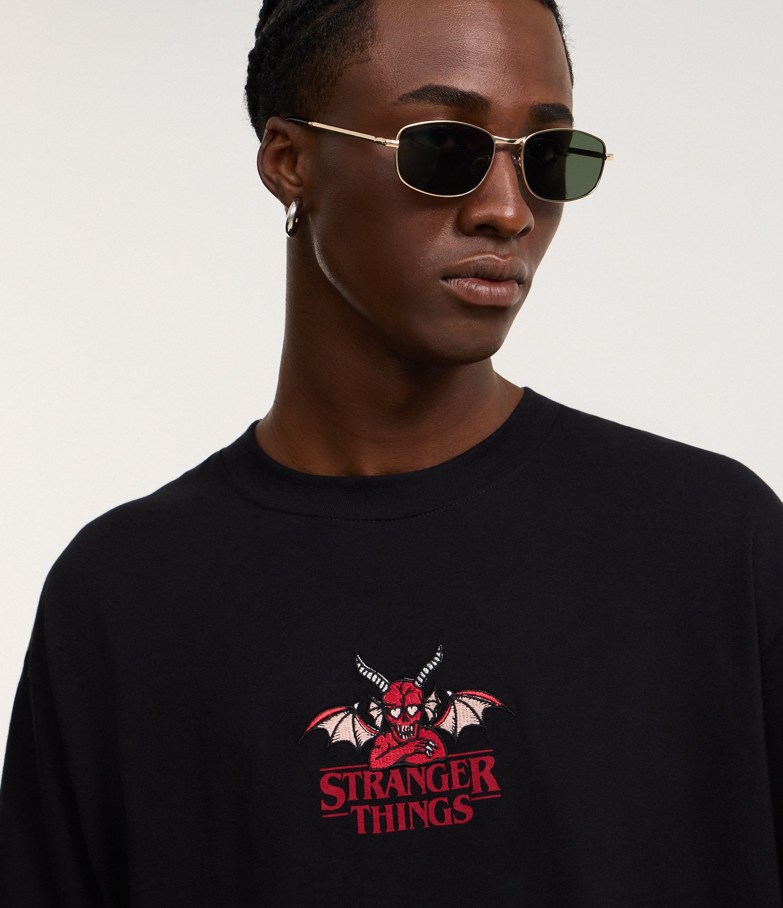Camiseta Boxy em Algodão com Estampa Stranger Things Preto 4