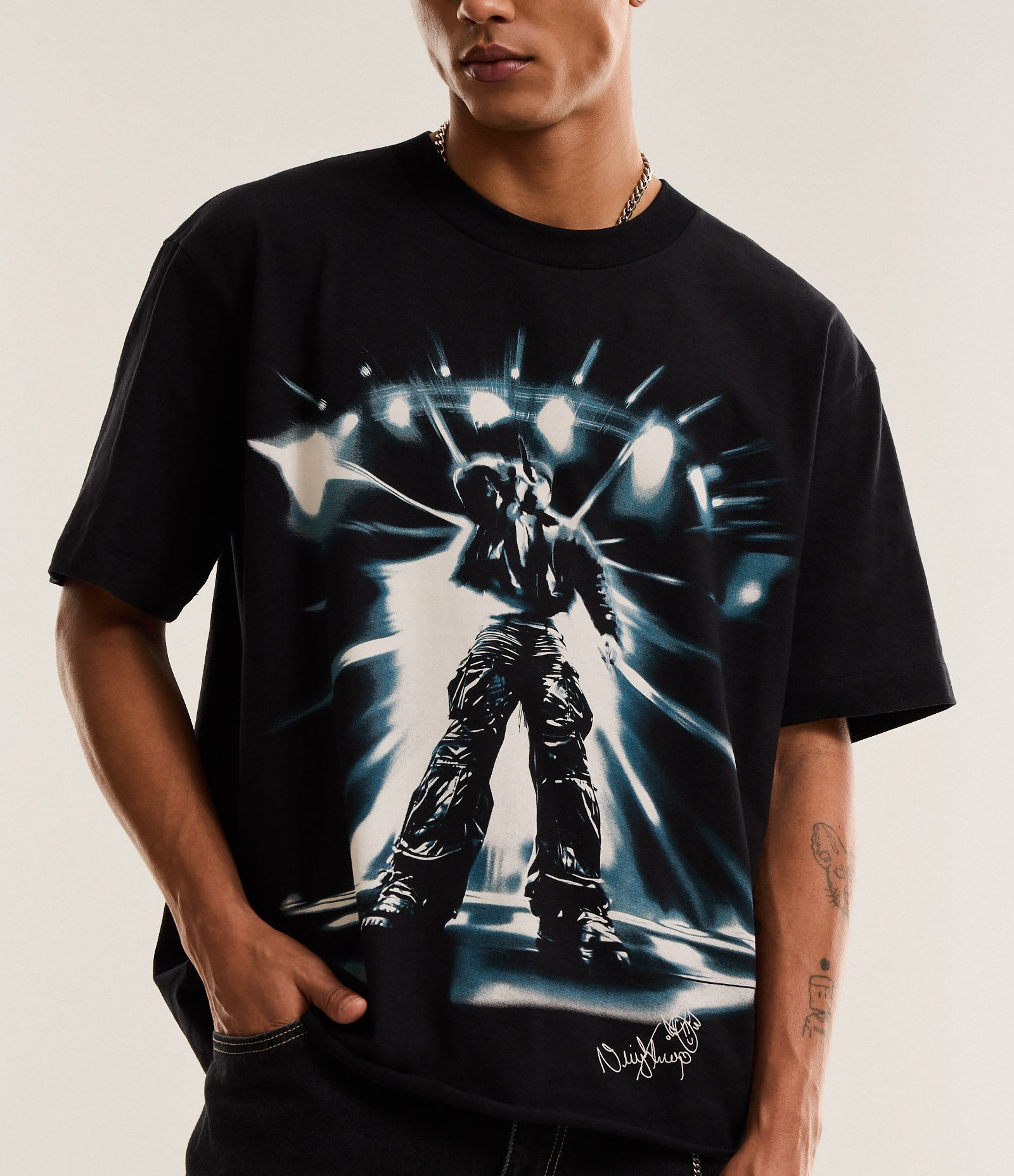 Camiseta Boxy em Algodão com Estampa Filho da Promessa Veigh Cinza 9